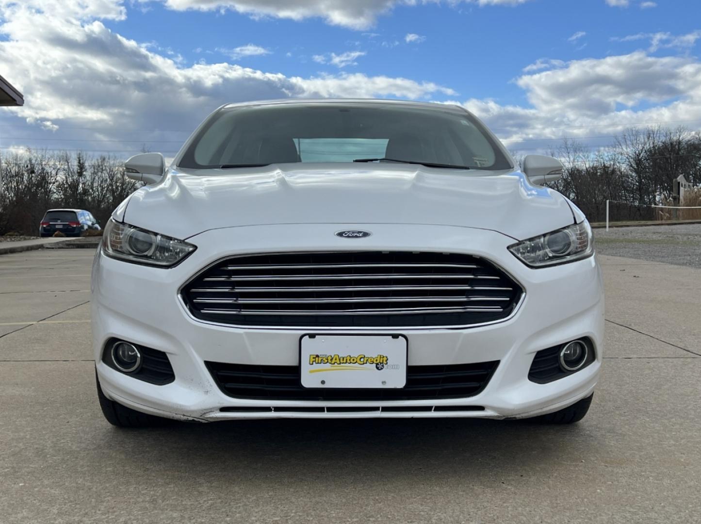 2015 WHITE /Black Ford Fusion SE (3FA6P0HD4FR) with an 1.5L 4 Cyl. engine, Automatic transmission, located at 2990 Old Orchard Rd., Jackson, MO, 63755, 37.354214, -89.612106 - 2015 Ford Fusion SE 159xxx miles Front Wheel Drive 1.5L 4 Cyl. Automatic Leather Backup Camera Power/Heated Seats Bluetooth Cruise Power Windows/Locks/Mirrors We have financing available and we accept trades! Fill out a credit application on our website or come by today! If you have any - Photo#11