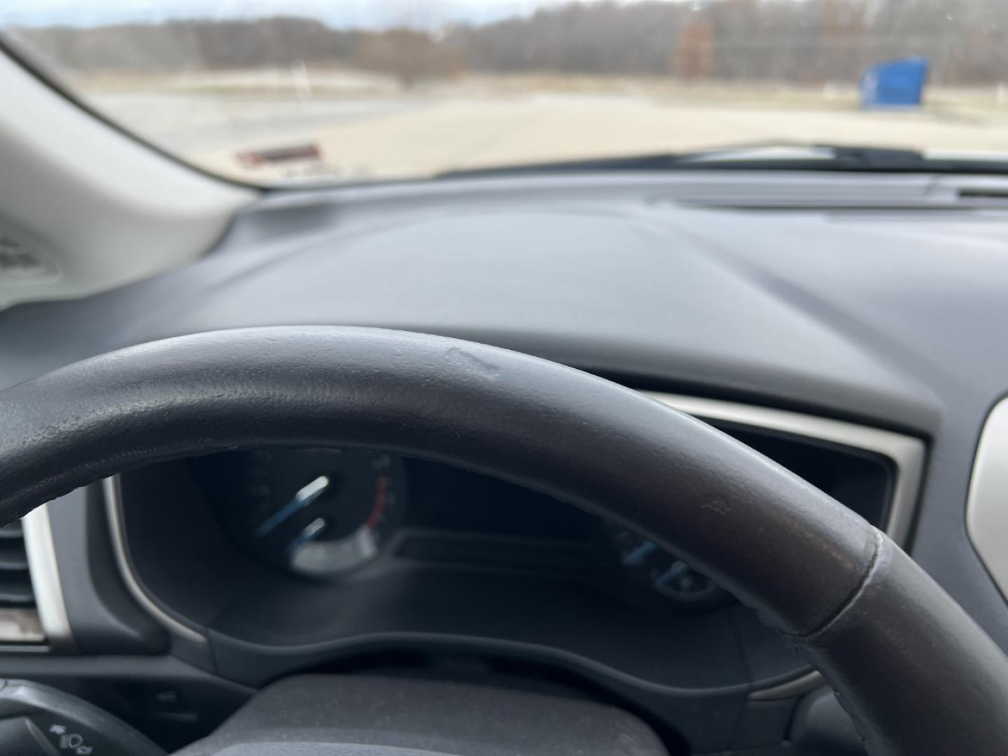 2015 WHITE /Black Ford Fusion SE (3FA6P0HD4FR) with an 1.5L 4 Cyl. engine, Automatic transmission, located at 2990 Old Orchard Rd., Jackson, MO, 63755, 37.354214, -89.612106 - 2015 Ford Fusion SE 159xxx miles Front Wheel Drive 1.5L 4 Cyl. Automatic Leather Backup Camera Power/Heated Seats Bluetooth Cruise Power Windows/Locks/Mirrors We have financing available and we accept trades! Fill out a credit application on our website or come by today! If you have any - Photo#46