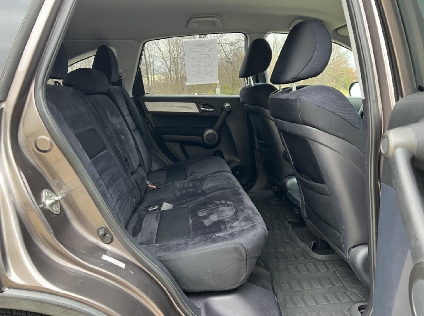 2011 Brown /Black Honda CR-V SE 4WD (5J6RE4H46BL) with an 2.4L 4 Cyl. engine, Automatic transmission, located at 2990 Old Orchard Rd., Jackson, MO, 63755, 37.354214, -89.612106 - 2011 Honda CRV SE 142xxx miles 4 Wheel Drive 2.4L 4 Cyl. Automatic Cruise Power Windows/Locks/Mirrors We have financing available and we accept trades! Fill out a credit application on our website or come by today! If you have any questions, give us a call at (573) 204-7777 or visit our webs - Photo#14