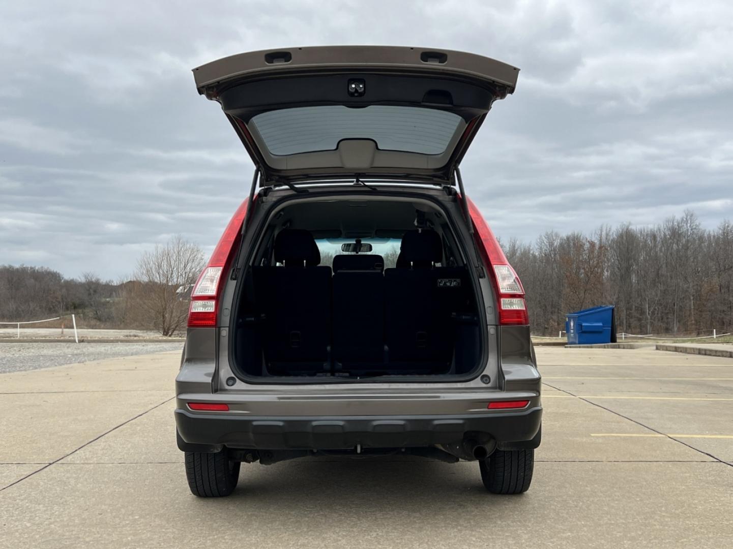 2011 Brown /Black Honda CR-V SE 4WD (5J6RE4H46BL) with an 2.4L 4 Cyl. engine, Automatic transmission, located at 2990 Old Orchard Rd., Jackson, MO, 63755, 37.354214, -89.612106 - 2011 Honda CRV SE 142xxx miles 4 Wheel Drive 2.4L 4 Cyl. Automatic Cruise Power Windows/Locks/Mirrors We have financing available and we accept trades! Fill out a credit application on our website or come by today! If you have any questions, give us a call at (573) 204-7777 or visit our webs - Photo#15