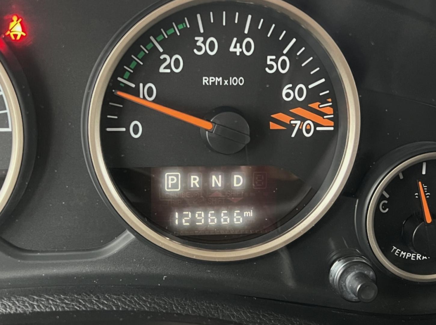 2016 WHITE /Black Jeep Wrangler Unlimited Sahara 4WD (1C4BJWEG9GL) with an 3.6L V6 engine, Automatic transmission, located at 2990 Old Orchard Rd., Jackson, MO, 63755, 37.354214, -89.612106 - 2016 Jeep Wrangler Unlimited Sahara 75th Anniversary 1-Owner 129xxx miles 4 Wheel Drive 3.6L V6 Automatic Leather Heated Seats Bluetooth Cruise Power Windows/Locks/Mirrors We have financing available and we accept trades! Fill out a credit application on our website or come by today! If - Photo#19