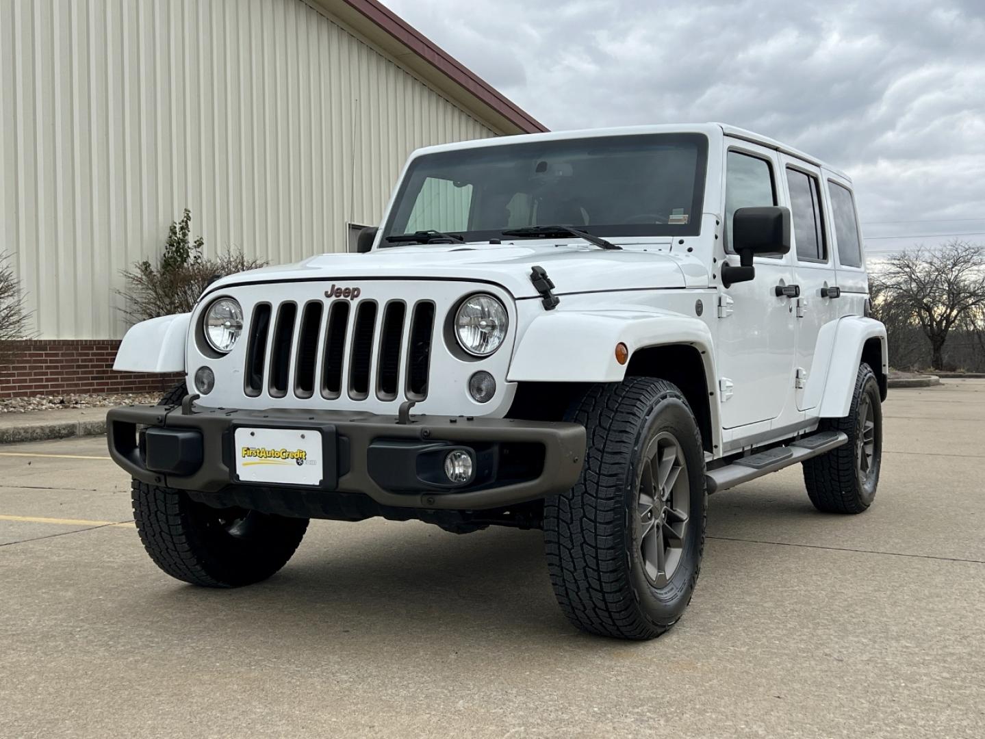 2016 WHITE /Black Jeep Wrangler Unlimited Sahara 4WD (1C4BJWEG9GL) with an 3.6L V6 engine, Automatic transmission, located at 2990 Old Orchard Rd., Jackson, MO, 63755, 37.354214, -89.612106 - 2016 Jeep Wrangler Unlimited Sahara 75th Anniversary 1-Owner 129xxx miles 4 Wheel Drive 3.6L V6 Automatic Leather Heated Seats Bluetooth Cruise Power Windows/Locks/Mirrors We have financing available and we accept trades! Fill out a credit application on our website or come by today! If - Photo#4