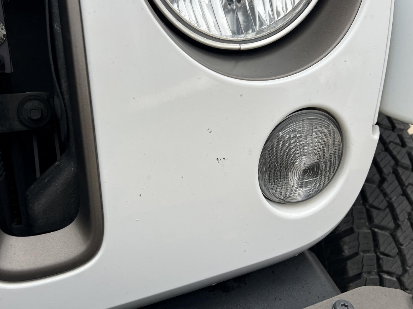 2016 WHITE /Black Jeep Wrangler Unlimited Sahara 4WD (1C4BJWEG9GL) with an 3.6L V6 engine, Automatic transmission, located at 2990 Old Orchard Rd., Jackson, MO, 63755, 37.354214, -89.612106 - 2016 Jeep Wrangler Unlimited Sahara 75th Anniversary 1-Owner 129xxx miles 4 Wheel Drive 3.6L V6 Automatic Leather Heated Seats Bluetooth Cruise Power Windows/Locks/Mirrors We have financing available and we accept trades! Fill out a credit application on our website or come by today! If - Photo#34