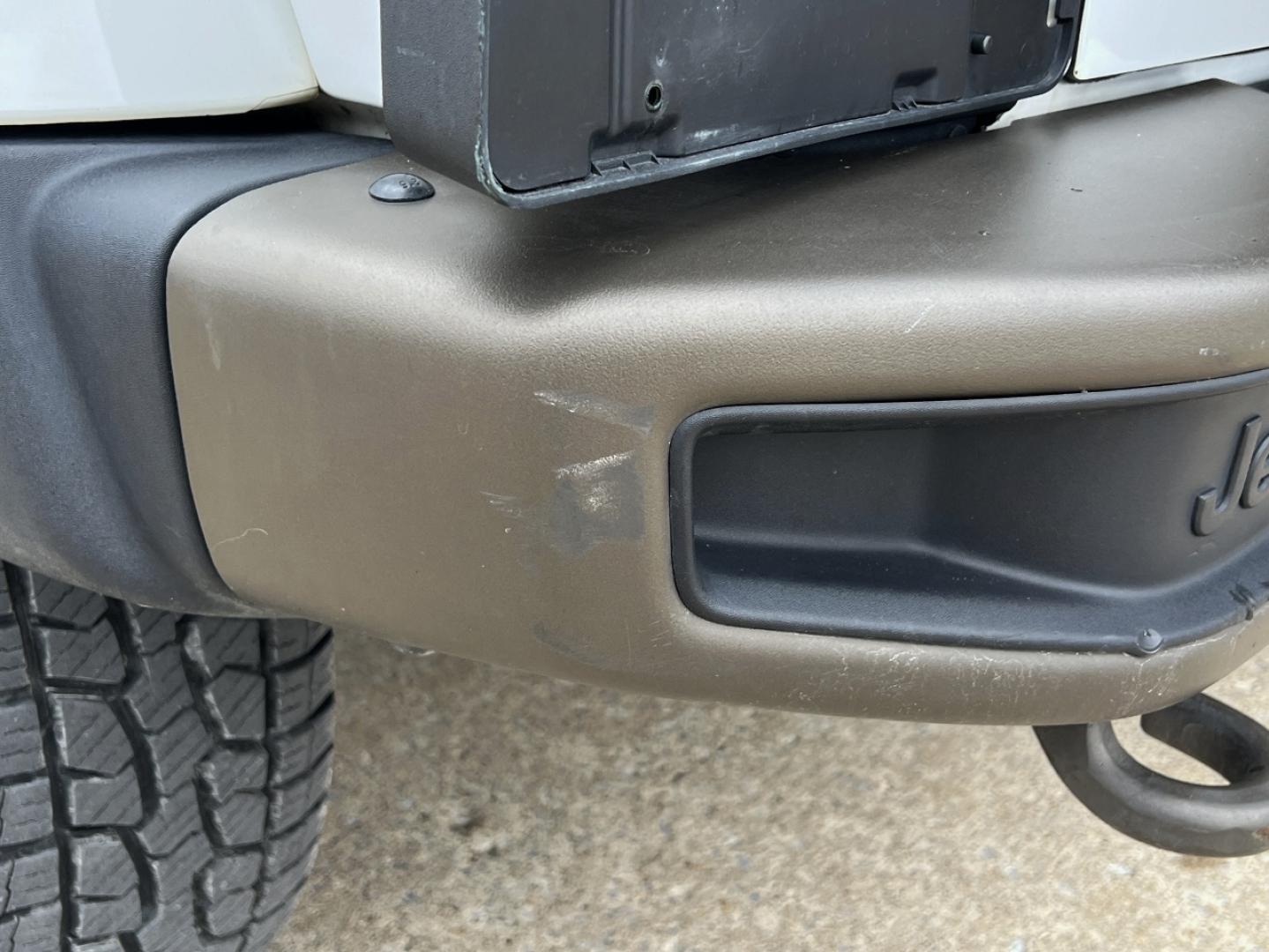 2016 WHITE /Black Jeep Wrangler Unlimited Sahara 4WD (1C4BJWEG9GL) with an 3.6L V6 engine, Automatic transmission, located at 2990 Old Orchard Rd., Jackson, MO, 63755, 37.354214, -89.612106 - 2016 Jeep Wrangler Unlimited Sahara 75th Anniversary 1-Owner 129xxx miles 4 Wheel Drive 3.6L V6 Automatic Leather Heated Seats Bluetooth Cruise Power Windows/Locks/Mirrors We have financing available and we accept trades! Fill out a credit application on our website or come by today! If - Photo#40