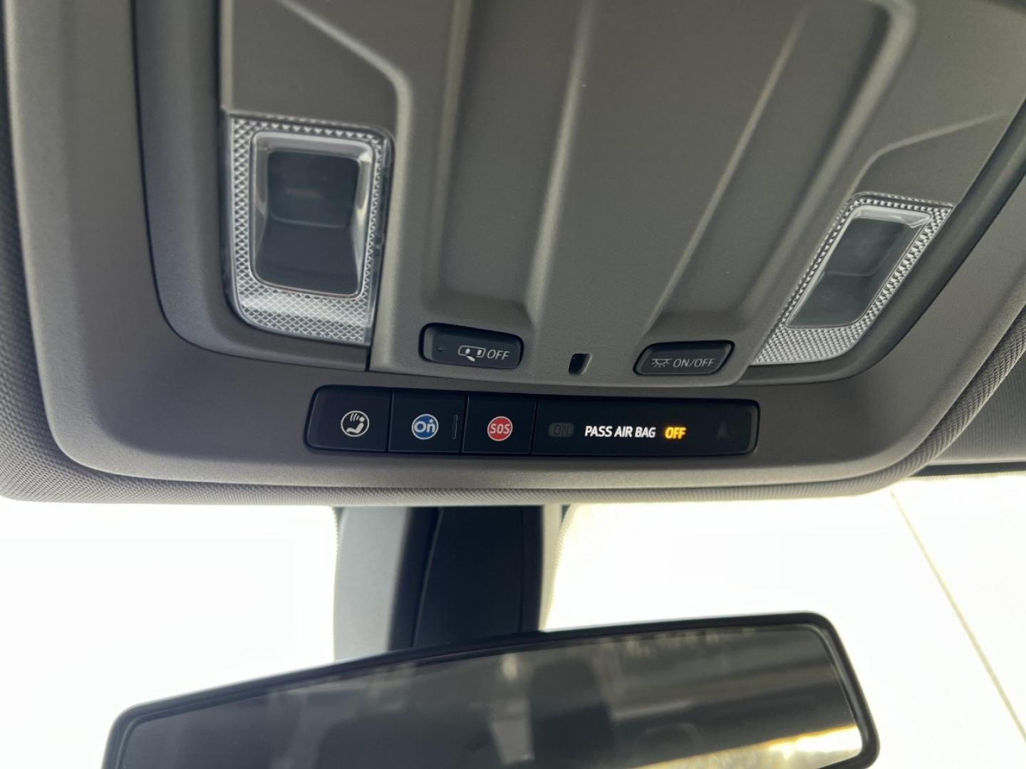 2019 SILVER /Black Chevrolet Silverado 1500 LT Crew Cab 4WD (1GCUYDED8KZ) with an 5.3L V8 engine, Automatic transmission, located at 2990 Old Orchard Rd., Jackson, MO, 63755, 37.354214, -89.612106 - 2019 Chevrolet Silverado 1500 LT 1-Owner 125xxx miles 4x4 5.3L V8 Automatic Backup Camera Power Driver Seat Heated Seats Heated Steering Wheel Bluetooth Remote Start Cruise Power Windows/Locks/Mirrors We have financing available and we accept trades! Fill out a credit application on ou - Photo#30