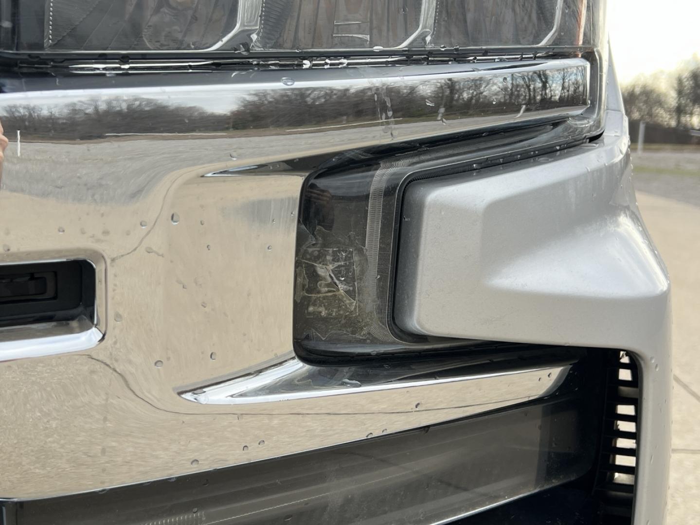 2019 SILVER /Black Chevrolet Silverado 1500 LT Crew Cab 4WD (1GCUYDED8KZ) with an 5.3L V8 engine, Automatic transmission, located at 2990 Old Orchard Rd., Jackson, MO, 63755, 37.354214, -89.612106 - 2019 Chevrolet Silverado 1500 LT 1-Owner 125xxx miles 4x4 5.3L V8 Automatic Backup Camera Power Driver Seat Heated Seats Heated Steering Wheel Bluetooth Remote Start Cruise Power Windows/Locks/Mirrors We have financing available and we accept trades! Fill out a credit application on ou - Photo#43