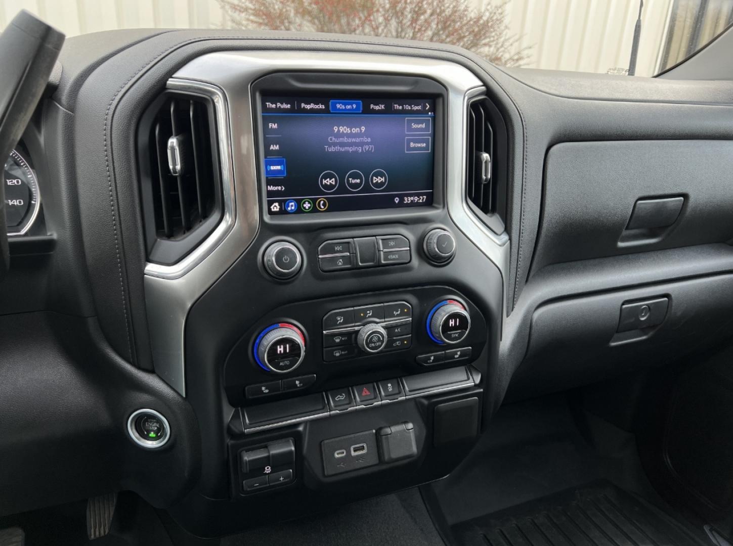 2022 RED /Black Chevrolet Silverado 2500HD LT Double Cab Short Box 4WD (1GC5YNE7XNF) with an 6.6L V8 engine, Automatic transmission, located at 2990 Old Orchard Rd., Jackson, MO, 63755, 37.354214, -89.612106 - 2022 Chevrolet Silverado 2500HD LT 1-Owner 42xxx miles 4x4 6.6L V8 Automatic Backup Camera Power Driver Seat Heated Seats Heated Steering Wheel Bluetooth Remote Start Cruise Power Windows/Locks/Mirrors We have financing available and we accept trades! Fill out a credit application on o - Photo#25
