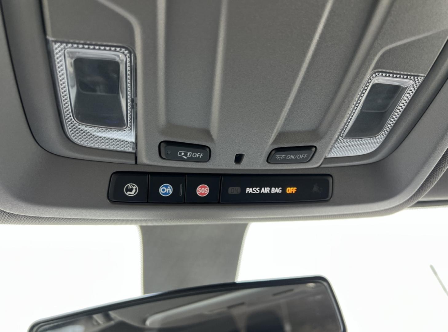 2022 RED /Black Chevrolet Silverado 2500HD LT Double Cab Short Box 4WD (1GC5YNE7XNF) with an 6.6L V8 engine, Automatic transmission, located at 2990 Old Orchard Rd., Jackson, MO, 63755, 37.354214, -89.612106 - 2022 Chevrolet Silverado 2500HD LT 1-Owner 42xxx miles 4x4 6.6L V8 Automatic Backup Camera Power Driver Seat Heated Seats Heated Steering Wheel Bluetooth Remote Start Cruise Power Windows/Locks/Mirrors We have financing available and we accept trades! Fill out a credit application on o - Photo#30