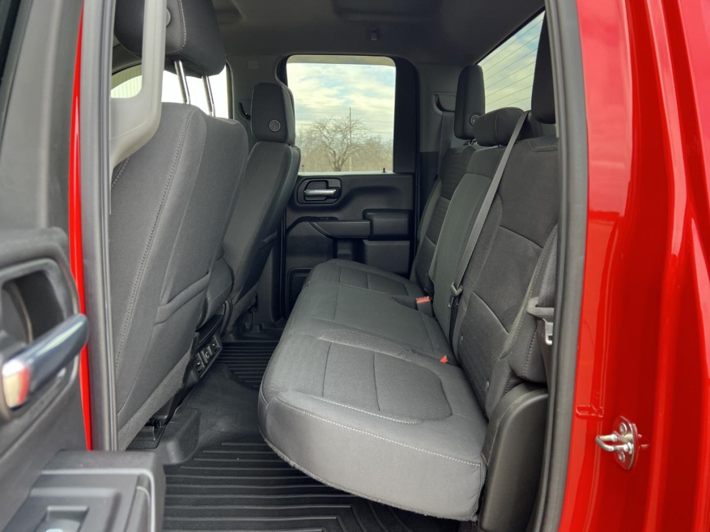 2022 RED /Black Chevrolet Silverado 2500HD LT Double Cab Short Box 4WD (1GC5YNE7XNF) with an 6.6L V8 engine, Automatic transmission, located at 2990 Old Orchard Rd., Jackson, MO, 63755, 37.354214, -89.612106 - 2022 Chevrolet Silverado 2500HD LT 1-Owner 42xxx miles 4x4 6.6L V8 Automatic Backup Camera Power Driver Seat Heated Seats Heated Steering Wheel Bluetooth Remote Start Cruise Power Windows/Locks/Mirrors We have financing available and we accept trades! Fill out a credit application on o - Photo#18
