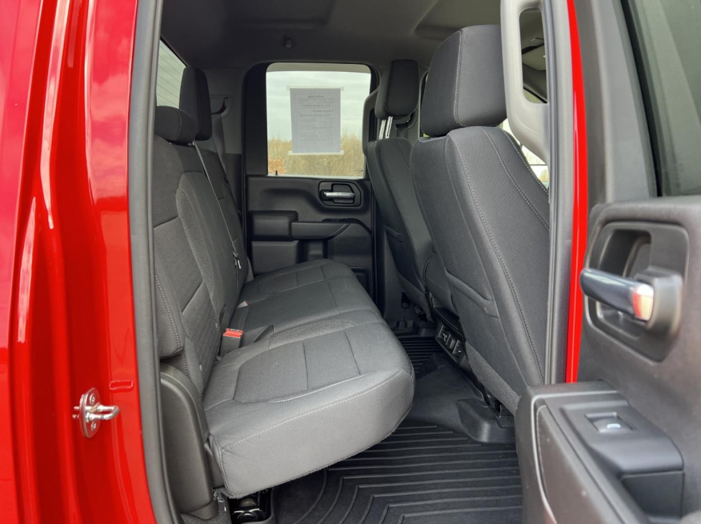 2022 RED /Black Chevrolet Silverado 2500HD LT Double Cab Short Box 4WD (1GC5YNE7XNF) with an 6.6L V8 engine, Automatic transmission, located at 2990 Old Orchard Rd., Jackson, MO, 63755, 37.354214, -89.612106 - 2022 Chevrolet Silverado 2500HD LT 1-Owner 42xxx miles 4x4 6.6L V8 Automatic Backup Camera Power Driver Seat Heated Seats Heated Steering Wheel Bluetooth Remote Start Cruise Power Windows/Locks/Mirrors We have financing available and we accept trades! Fill out a credit application on o - Photo#19