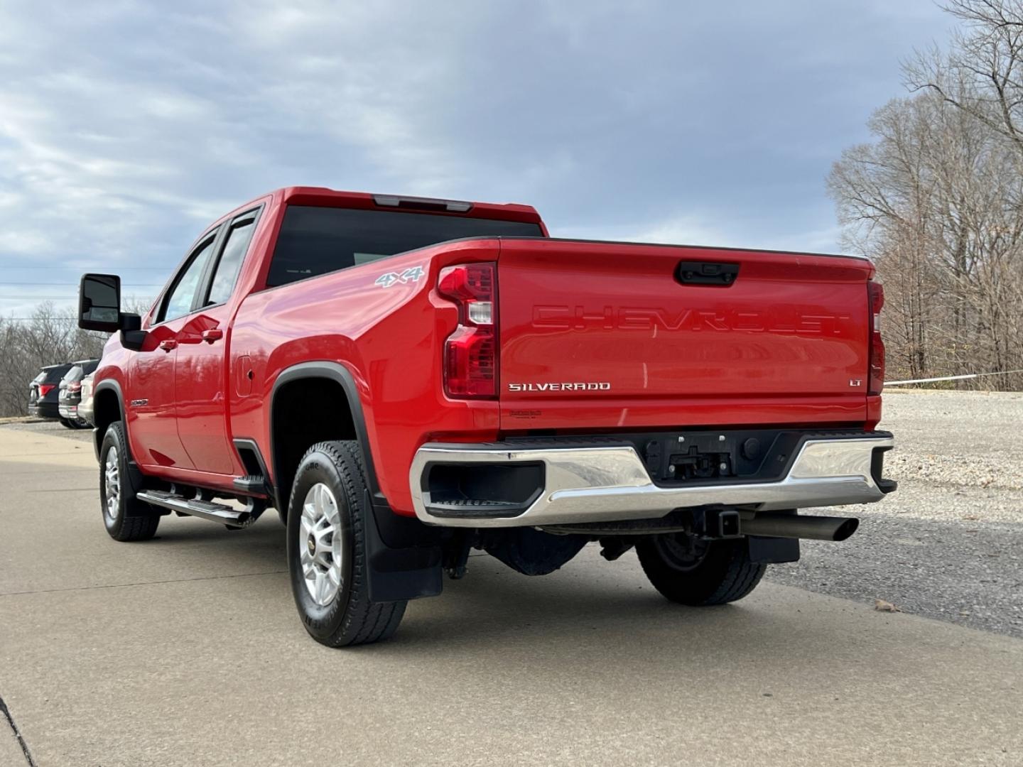 2022 RED /Black Chevrolet Silverado 2500HD LT Double Cab Short Box 4WD (1GC5YNE7XNF) with an 6.6L V8 engine, Automatic transmission, located at 2990 Old Orchard Rd., Jackson, MO, 63755, 37.354214, -89.612106 - 2022 Chevrolet Silverado 2500HD LT 1-Owner 42xxx miles 4x4 6.6L V8 Automatic Backup Camera Power Driver Seat Heated Seats Heated Steering Wheel Bluetooth Remote Start Cruise Power Windows/Locks/Mirrors We have financing available and we accept trades! Fill out a credit application on o - Photo#11