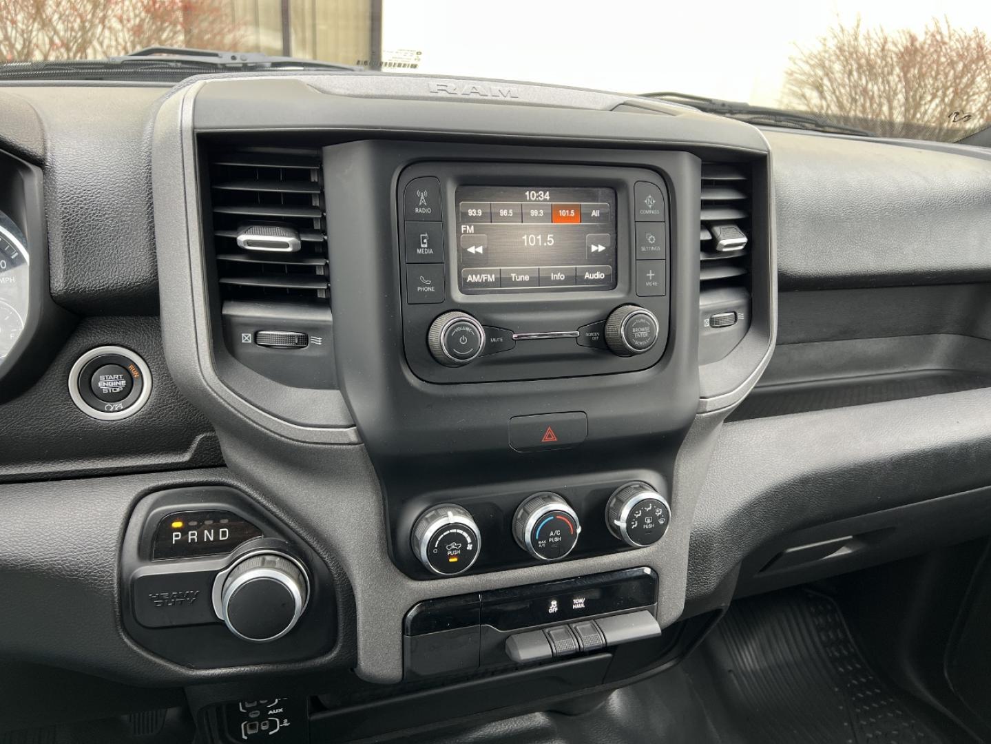 2024 WHITE /Gray RAM 2500 Tradesman Crew Cab SWB 4WD (3C6UR5CJ8RG) with an 6.4L V8 HEMI engine, Automatic transmission, located at 2990 Old Orchard Rd., Jackson, MO, 63755, 37.354214, -89.612106 - 2024 Ram 2500 Tradesman 1-Owner 83xxx miles 4x4 6.4L V8 HEMI Automatic Leather Backup Camera Bluetooth Cruise Power Windows/Locks/Mirrors We have financing available and we accept trades! Fill out a credit application on our website or come by today! If you have any questions, give us a - Photo#22