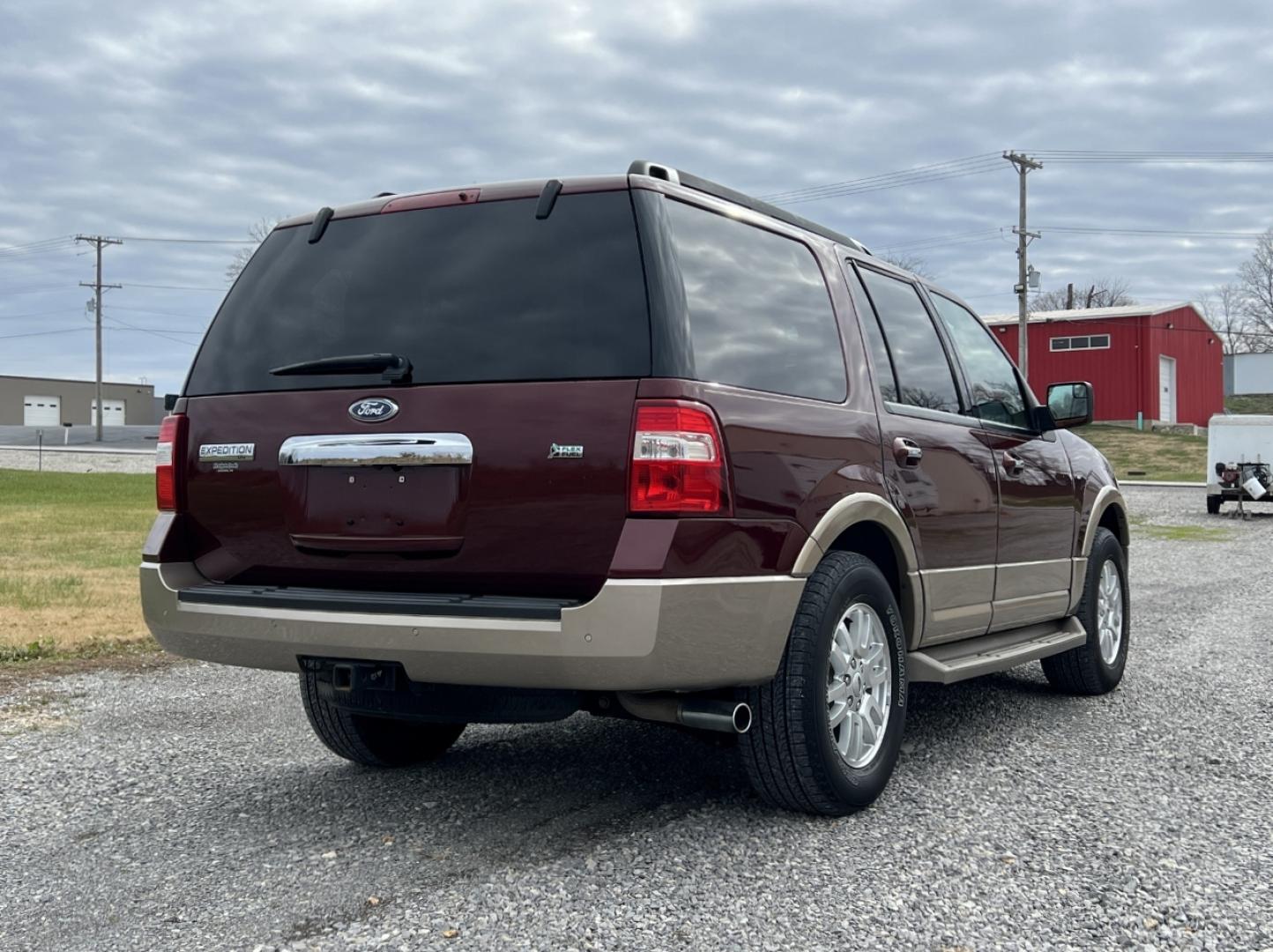 2013 BURGUNDY /Tan Ford Expedition XLT 2WD (1FMJU1H58DE) with an 5.4L V8 engine, Automatic transmission, located at 2990 Old Orchard Rd., Jackson, MO, 63755, 37.354214, -89.612106 - 2013 Ford Expedition XLT 125xxx miles Rear Wheel Drive 5.4L V8 Automatic Leather 3rd Row Backup Camera Power/Heated Seats Sunroof Cruise Power Windows/Locks/Mirrors We have financing available and we accept trades! Fill out a credit application on our website or come by today! If you ha - Photo#9