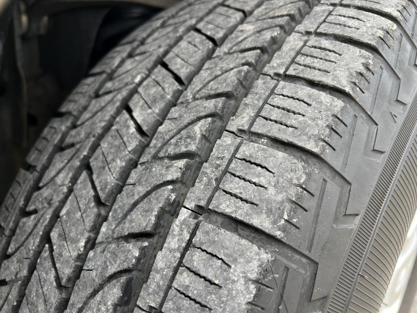 2013 BURGUNDY /Tan Ford Expedition XLT 2WD (1FMJU1H58DE) with an 5.4L V8 engine, Automatic transmission, located at 2990 Old Orchard Rd., Jackson, MO, 63755, 37.354214, -89.612106 - 2013 Ford Expedition XLT 125xxx miles Rear Wheel Drive 5.4L V8 Automatic Leather 3rd Row Backup Camera Power/Heated Seats Sunroof Cruise Power Windows/Locks/Mirrors We have financing available and we accept trades! Fill out a credit application on our website or come by today! If you ha - Photo#38