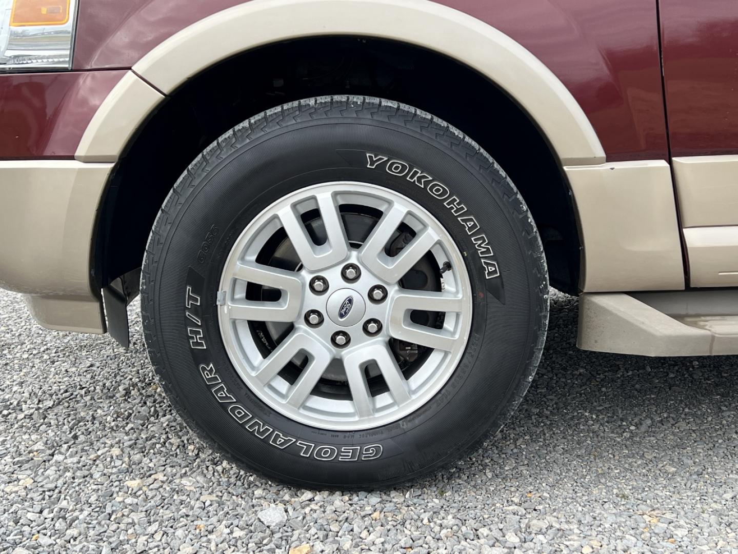 2013 BURGUNDY /Tan Ford Expedition XLT 2WD (1FMJU1H58DE) with an 5.4L V8 engine, Automatic transmission, located at 2990 Old Orchard Rd., Jackson, MO, 63755, 37.354214, -89.612106 - 2013 Ford Expedition XLT 125xxx miles Rear Wheel Drive 5.4L V8 Automatic Leather 3rd Row Backup Camera Power/Heated Seats Sunroof Cruise Power Windows/Locks/Mirrors We have financing available and we accept trades! Fill out a credit application on our website or come by today! If you ha - Photo#39