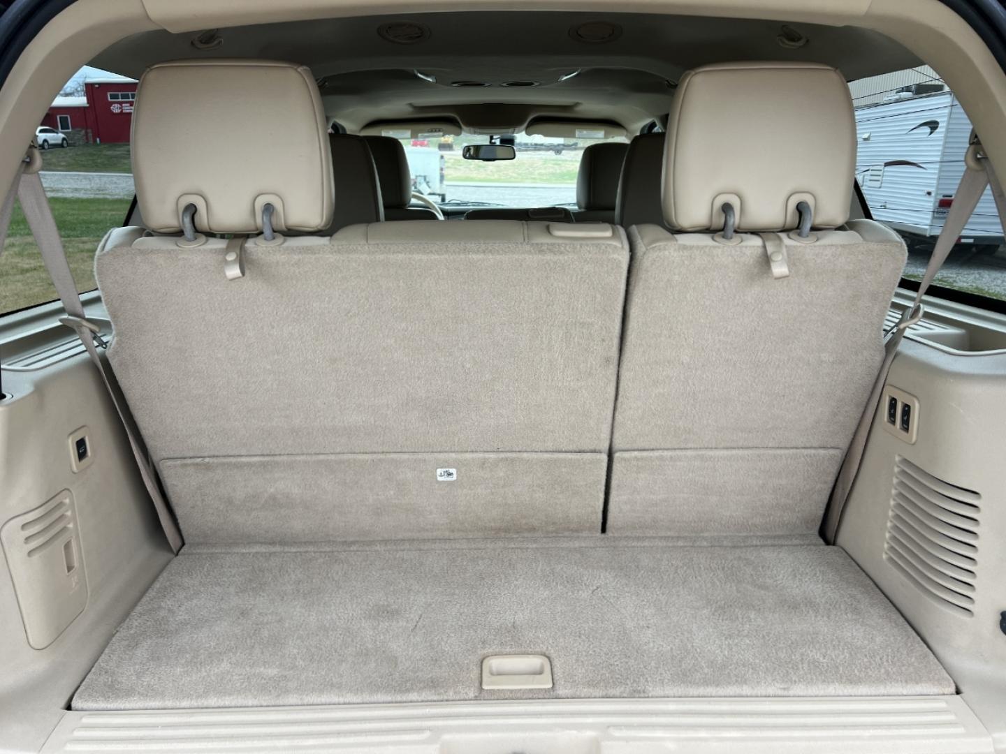 2013 BURGUNDY /Tan Ford Expedition XLT 2WD (1FMJU1H58DE) with an 5.4L V8 engine, Automatic transmission, located at 2990 Old Orchard Rd., Jackson, MO, 63755, 37.354214, -89.612106 - 2013 Ford Expedition XLT 125xxx miles Rear Wheel Drive 5.4L V8 Automatic Leather 3rd Row Backup Camera Power/Heated Seats Sunroof Cruise Power Windows/Locks/Mirrors We have financing available and we accept trades! Fill out a credit application on our website or come by today! If you ha - Photo#21