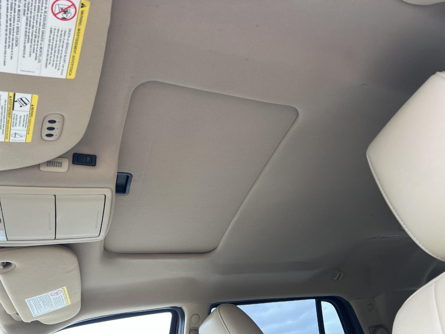 2013 BURGUNDY /Tan Ford Expedition XLT 2WD (1FMJU1H58DE) with an 5.4L V8 engine, Automatic transmission, located at 2990 Old Orchard Rd., Jackson, MO, 63755, 37.354214, -89.612106 - 2013 Ford Expedition XLT 125xxx miles Rear Wheel Drive 5.4L V8 Automatic Leather 3rd Row Backup Camera Power/Heated Seats Sunroof Cruise Power Windows/Locks/Mirrors We have financing available and we accept trades! Fill out a credit application on our website or come by today! If you ha - Photo#4