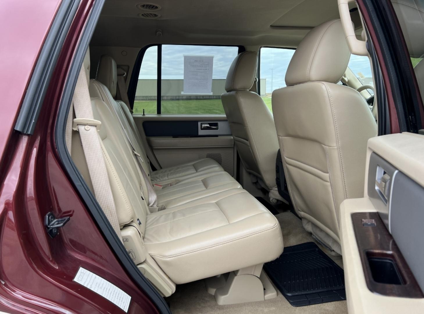 2013 BURGUNDY /Tan Ford Expedition XLT 2WD (1FMJU1H58DE) with an 5.4L V8 engine, Automatic transmission, located at 2990 Old Orchard Rd., Jackson, MO, 63755, 37.354214, -89.612106 - 2013 Ford Expedition XLT 125xxx miles Rear Wheel Drive 5.4L V8 Automatic Leather 3rd Row Backup Camera Power/Heated Seats Sunroof Cruise Power Windows/Locks/Mirrors We have financing available and we accept trades! Fill out a credit application on our website or come by today! If you ha - Photo#18