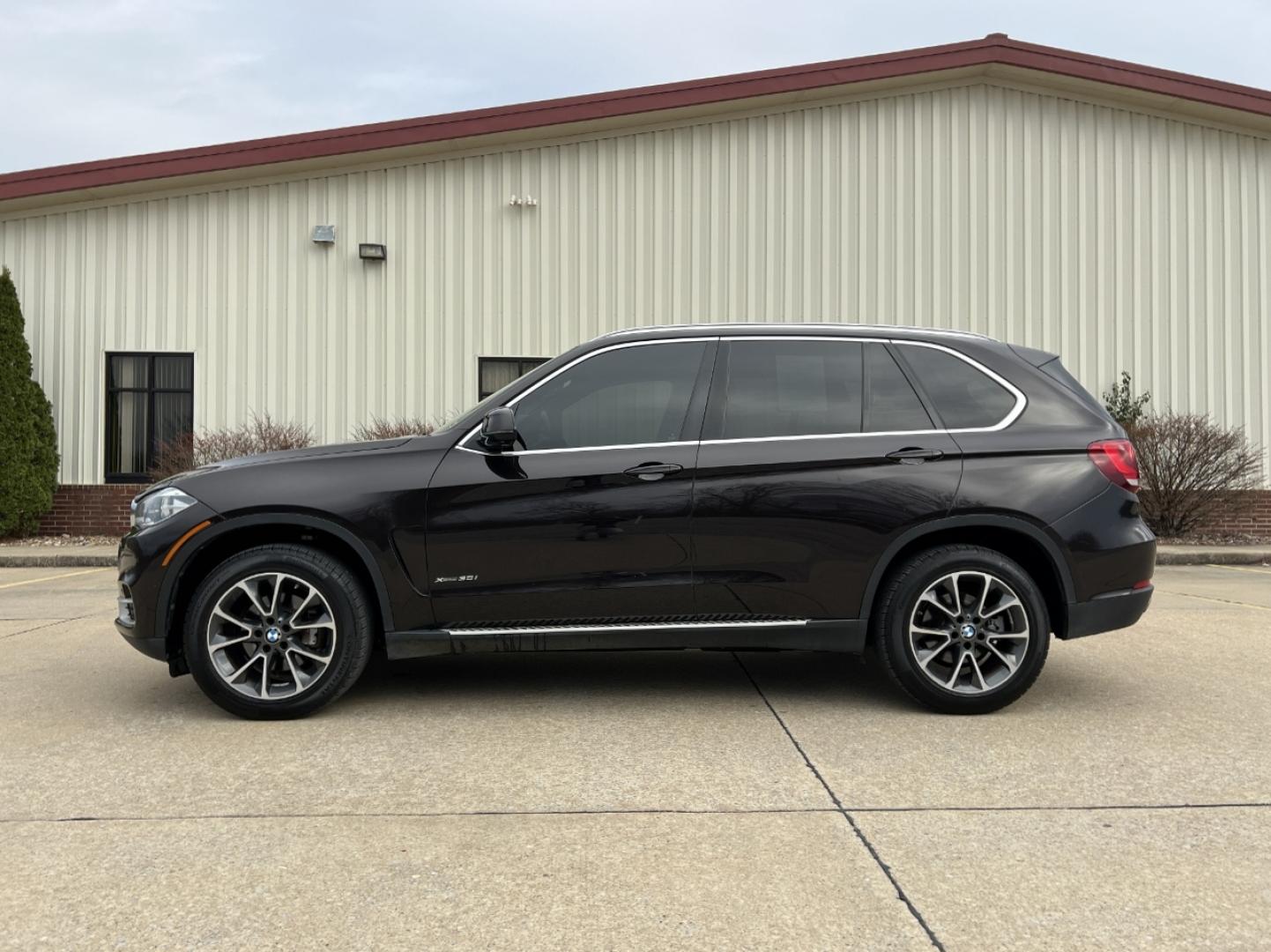 2017 BROWN /Tan BMW X5 xDrive35i (5UXKR0C56H0) with an 3.0L I6 engine, Automatic transmission, located at 2990 Old Orchard Rd., Jackson, MO, 63755, 37.354214, -89.612106 - 2017 BMW X5 xDrive35i 170xxx miles All Wheel Drive 3.0L I6 Automatic Leather Navigation Backup Camera Power/Heated Seats Heated Rear Seats Sunroof Bluetooth Cruise Power Windows/Locks/Mirrors We have financing available and we accept trades! Fill out a credit application on our website - Photo#9