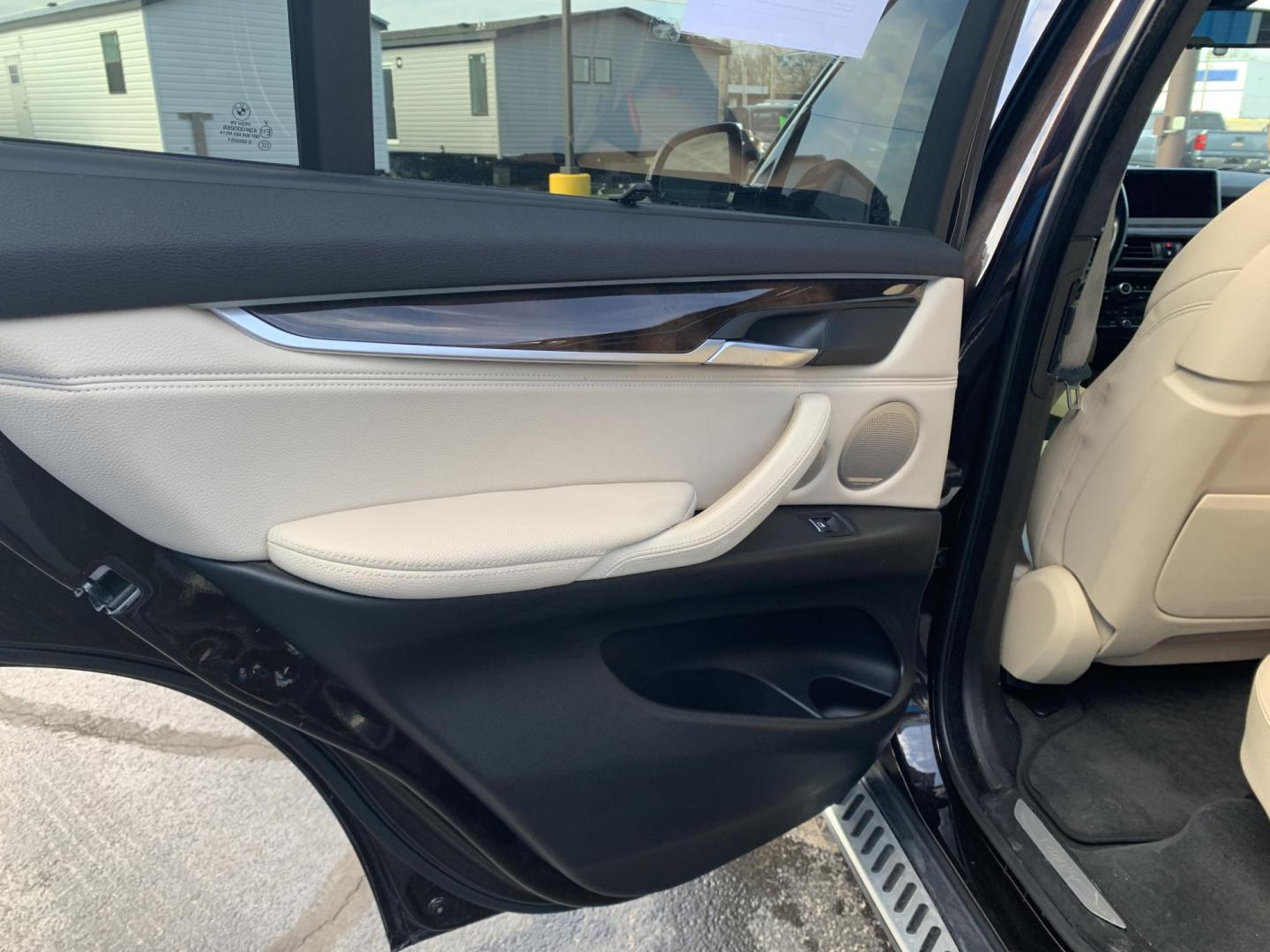 2017 BROWN /Tan BMW X5 xDrive35i (5UXKR0C56H0) with an 3.0L I6 engine, Automatic transmission, located at 506 S. Kingshighway, Cape Girardeau, MO, 63703, (573) 235-5000, 37.294991, -89.553635 - 2017 BMW X5 xDrive35i 170xxx miles All Wheel Drive 3.0L I6 Automatic Leather Navigation Backup Camera Power/Heated Seats Heated Rear Seats Sunroof Bluetooth Cruise Power Windows/Locks/Mirrors We have financing available and we accept trades! Fill out a credit application on our websi - Photo#14