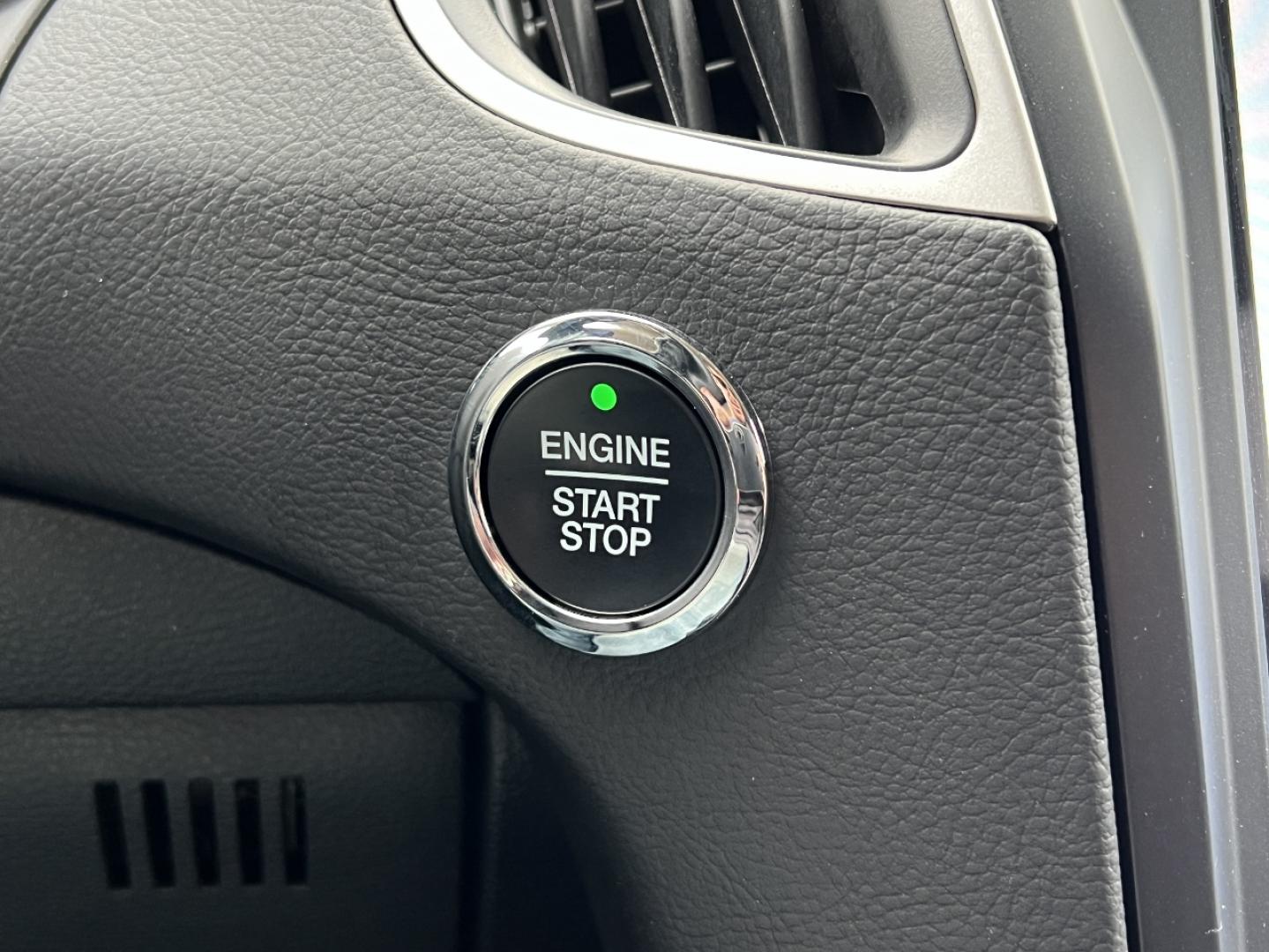 2024 WHITE /Black Ford Edge SEL (2FMPK4J97RB) with an 2.0L 4 Cyl. engine, Automatic transmission, located at 2990 Old Orchard Rd., Jackson, MO, 63755, 37.354214, -89.612106 - 2024 Ford Edge SEL 1-Owner 44xxx miles All Wheel Drive 2.0L 4 Cyl. Automatic Leather Backup Camera Power/Heated Seats Bluetooth Cruise Power Windows/Locks/Mirrors We have financing available and we accept trades! Fill out a credit application on our website or come by today! If you have - Photo#22