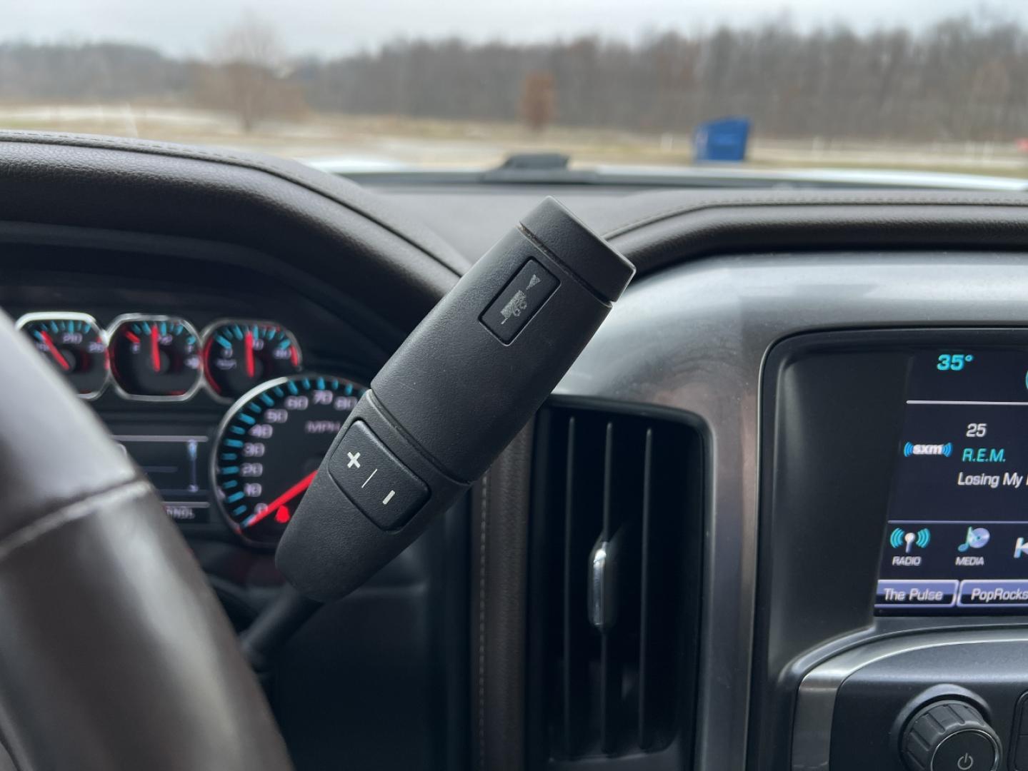 2017 WHITE /Tan Chevrolet Silverado 1500 LTZ Double Cab Short Box 4WD (1GCVKSEJ5HZ) with an 6.2L V8 engine, Automatic transmission, located at 2990 Old Orchard Rd., Jackson, MO, 63755, 37.354214, -89.612106 - 2017 Chevrolet Silverado 1500 LTZ 92xxx miles 4x4 6.2L V8 Automatic Leather Backup Camera Power/Heated Seats Bluetooth Remote Start Cruise Power Windows/Locks/Mirrors We have financing available and we accept trades! Fill out a credit application on our website or come by today! If you - Photo#25