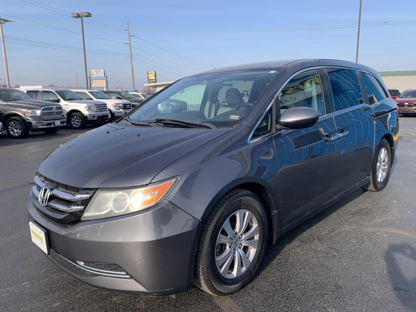 2016 GRAY /GRAY Honda Odyssey EX (5FNRL5H43GB) with an 3.5L V6 SOHC 24V engine, 6A transmission, located at 506 S. Kingshighway, Cape Girardeau, MO, 63703, (573) 235-5000, 37.294991, -89.553635 - One Owner! 2016 Honda Odyssey Air Conditioning Power Windows Power Locks Power Steering Tilt Wheel Keyless Entry Alarm Dual Front Airbags Side Airbags Head Airbags Rear Head Airbags All Wheel ABS We have financing available and we accept trades! Fill out a credit application on our web - Photo#2