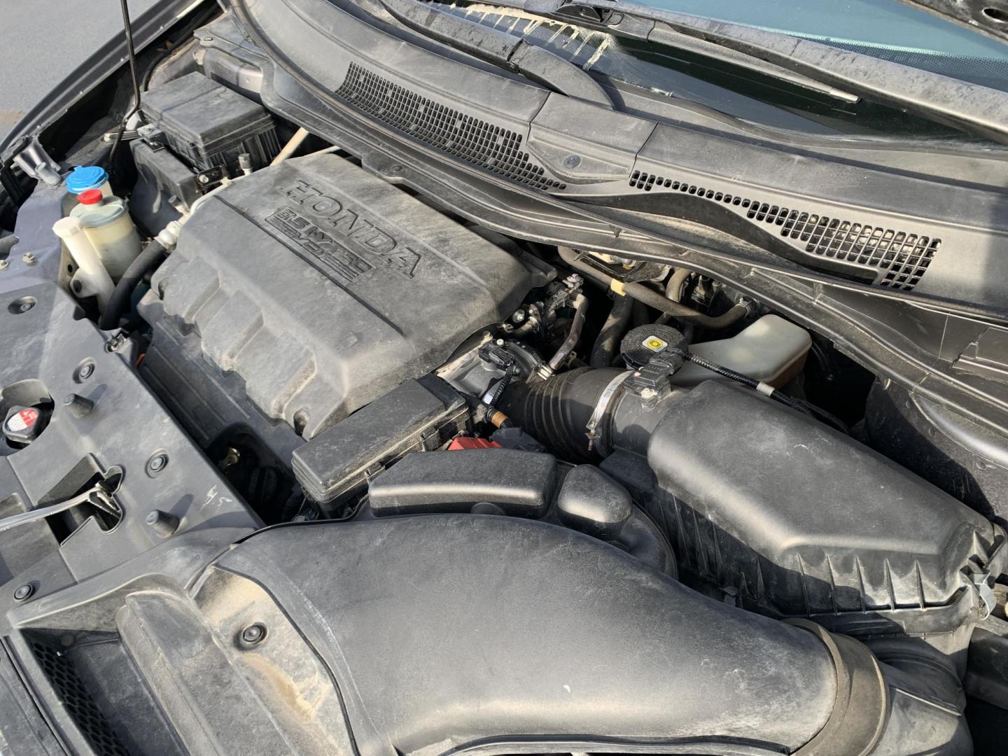 2016 GRAY /GRAY Honda Odyssey EX (5FNRL5H43GB) with an 3.5L V6 SOHC 24V engine, 6A transmission, located at 506 S. Kingshighway, Cape Girardeau, MO, 63703, (573) 235-5000, 37.294991, -89.553635 - One Owner! 2016 Honda Odyssey Air Conditioning Power Windows Power Locks Power Steering Tilt Wheel Keyless Entry Alarm Dual Front Airbags Side Airbags Head Airbags Rear Head Airbags All Wheel ABS We have financing available and we accept trades! Fill out a credit application on our web - Photo#35