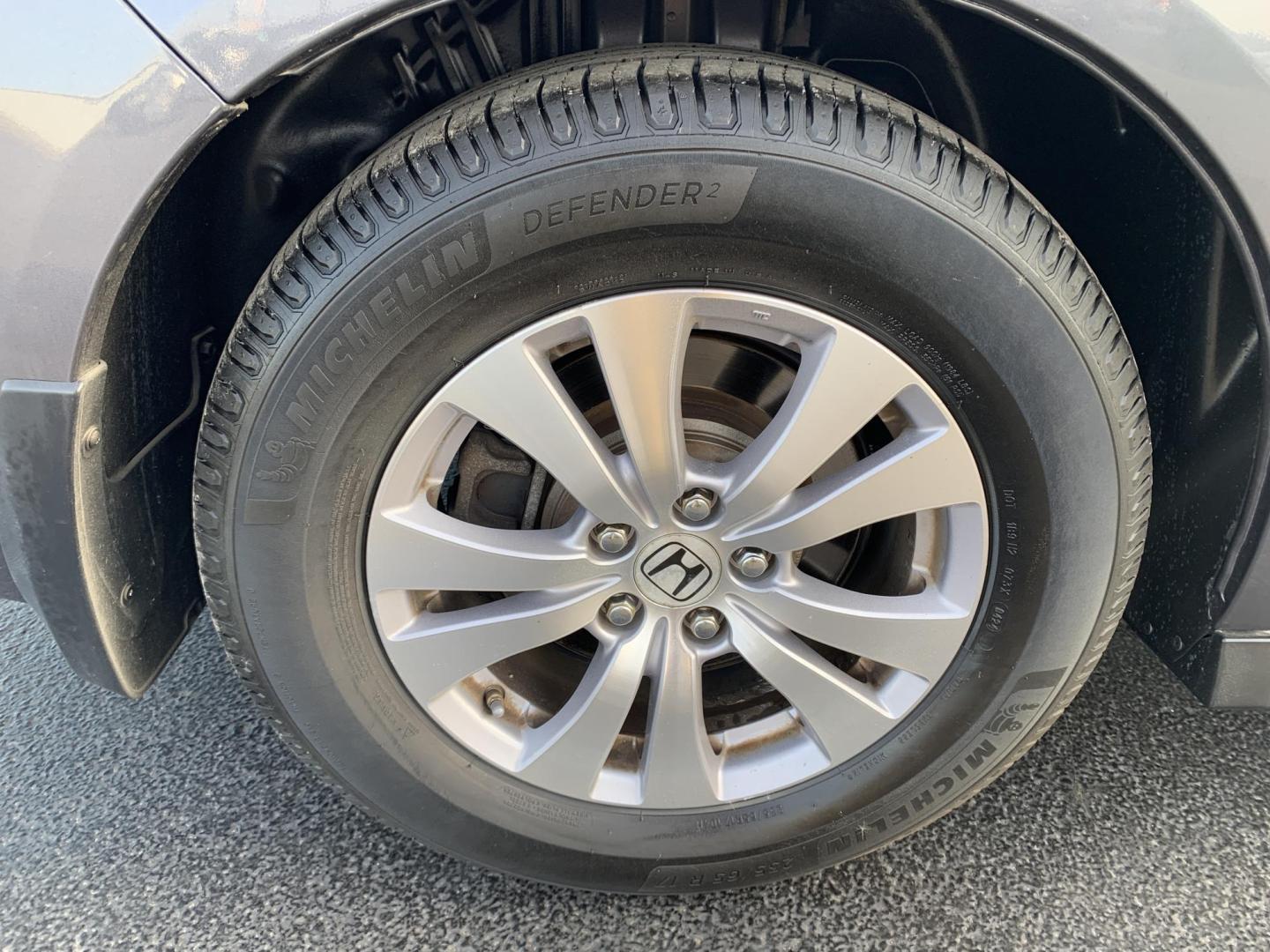 2016 GRAY /GRAY Honda Odyssey EX (5FNRL5H43GB) with an 3.5L V6 SOHC 24V engine, 6A transmission, located at 506 S. Kingshighway, Cape Girardeau, MO, 63703, (573) 235-5000, 37.294991, -89.553635 - One Owner! 2016 Honda Odyssey Air Conditioning Power Windows Power Locks Power Steering Tilt Wheel Keyless Entry Alarm Dual Front Airbags Side Airbags Head Airbags Rear Head Airbags All Wheel ABS We have financing available and we accept trades! Fill out a credit application on our web - Photo#37