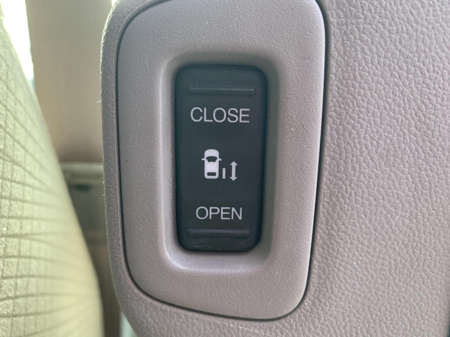 2016 GRAY /GRAY Honda Odyssey EX (5FNRL5H43GB) with an 3.5L V6 SOHC 24V engine, 6A transmission, located at 506 S. Kingshighway, Cape Girardeau, MO, 63703, (573) 235-5000, 37.294991, -89.553635 - One Owner! 2016 Honda Odyssey Air Conditioning Power Windows Power Locks Power Steering Tilt Wheel Keyless Entry Alarm Dual Front Airbags Side Airbags Head Airbags Rear Head Airbags All Wheel ABS We have financing available and we accept trades! Fill out a credit application on our web - Photo#14