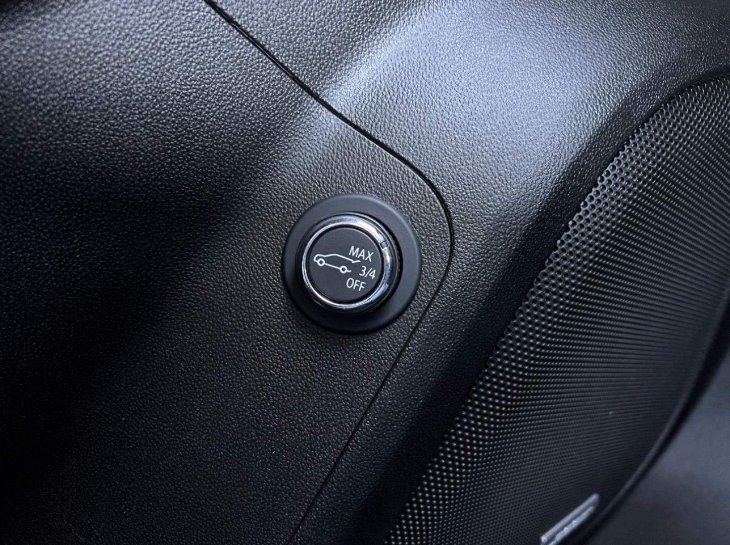 2022 RED /Black GMC Acadia SLT (1GKKNML44NZ) with an 2.0L 4 Cyl. TURBO engine, Automatic transmission, located at 2990 Old Orchard Rd., Jackson, MO, 63755, 37.354214, -89.612106 - 2022 GMC Acadia SLT 124xxx miles Front Wheel Drive 2.0L 4 Cyl. Automatic Leather 3rd Row Navigation Backup Camera Power/Heated Seats Heated Rear Seats Heated Steering Wheel Bluetooth Remote Start Cruise Power Windows/Locks/Mirrors We have financing available and we accept trades! Fil - Photo#34