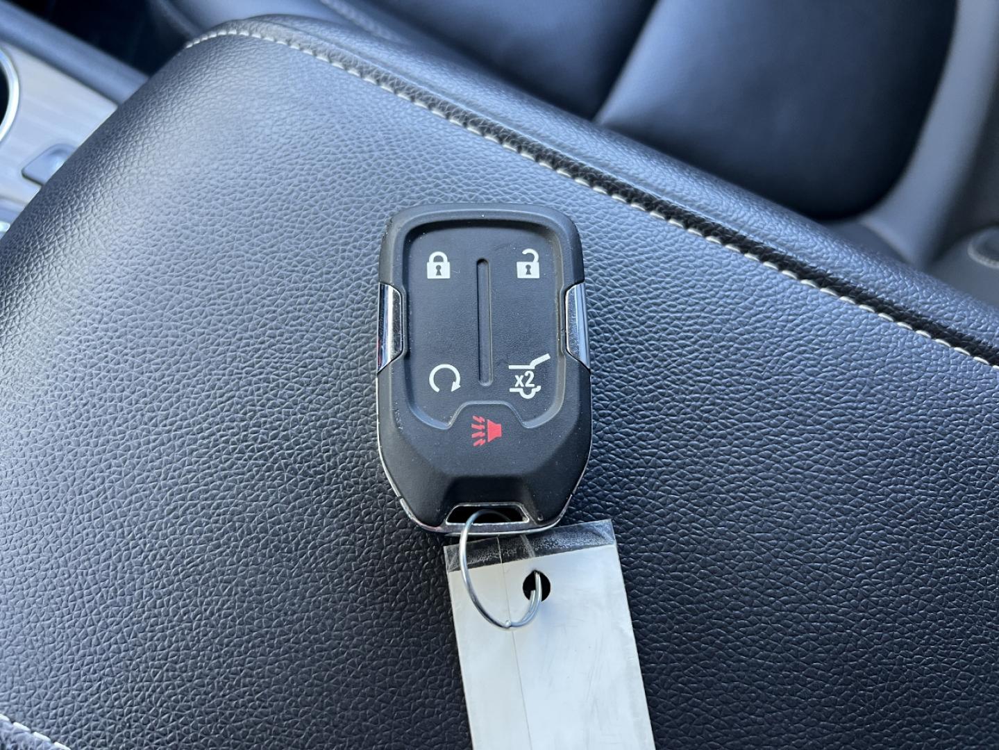 2022 RED /Black GMC Acadia SLT (1GKKNML44NZ) with an 2.0L 4 Cyl. TURBO engine, Automatic transmission, located at 2990 Old Orchard Rd., Jackson, MO, 63755, 37.354214, -89.612106 - 2022 GMC Acadia SLT 124xxx miles Front Wheel Drive 2.0L 4 Cyl. Automatic Leather 3rd Row Navigation Backup Camera Power/Heated Seats Heated Rear Seats Heated Steering Wheel Bluetooth Remote Start Cruise Power Windows/Locks/Mirrors We have financing available and we accept trades! Fil - Photo#7