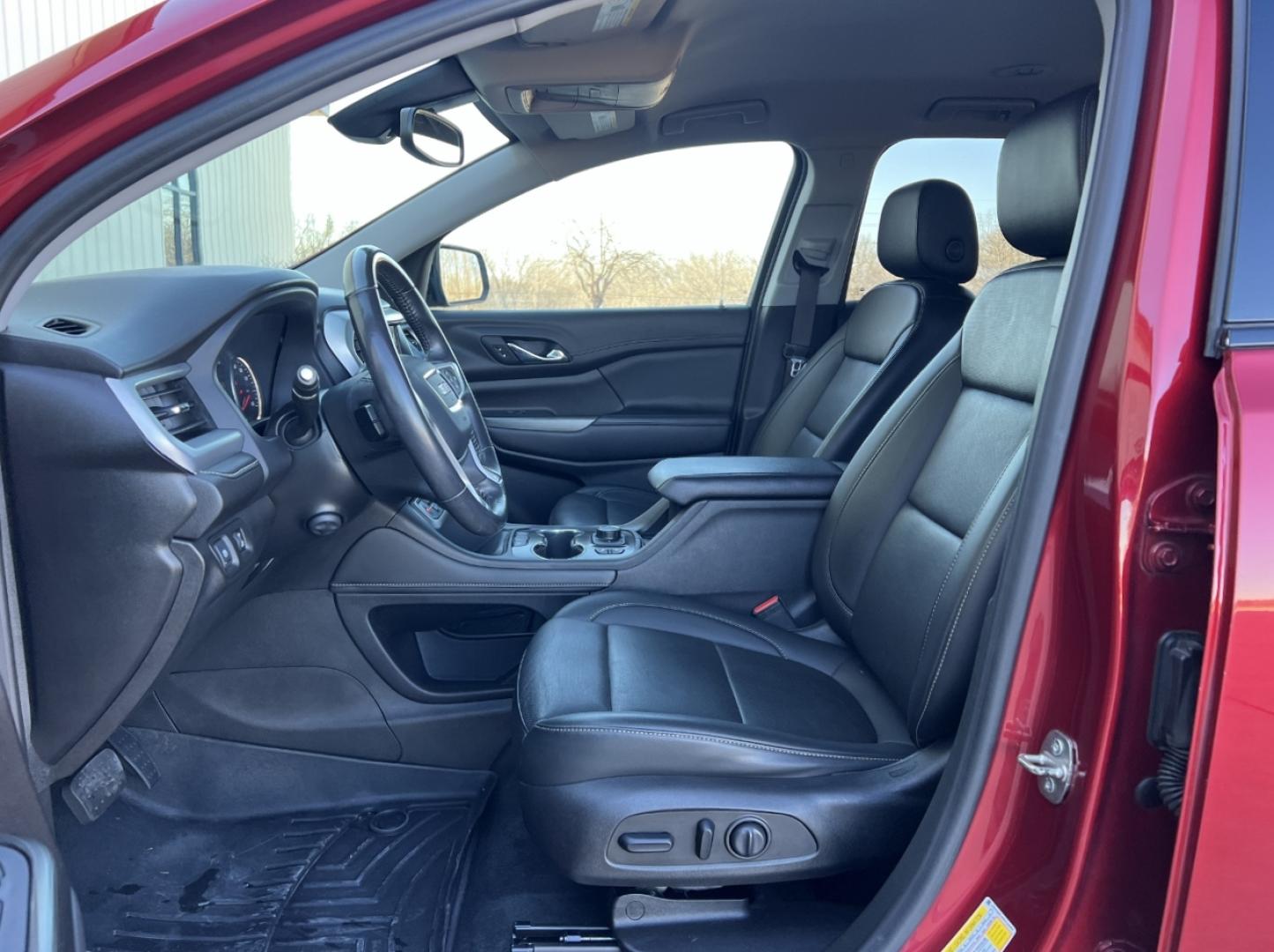 2022 RED /Black GMC Acadia SLT (1GKKNML44NZ) with an 2.0L 4 Cyl. TURBO engine, Automatic transmission, located at 2990 Old Orchard Rd., Jackson, MO, 63755, 37.354214, -89.612106 - 2022 GMC Acadia SLT 124xxx miles Front Wheel Drive 2.0L 4 Cyl. Automatic Leather 3rd Row Navigation Backup Camera Power/Heated Seats Heated Rear Seats Heated Steering Wheel Bluetooth Remote Start Cruise Power Windows/Locks/Mirrors We have financing available and we accept trades! Fil - Photo#16