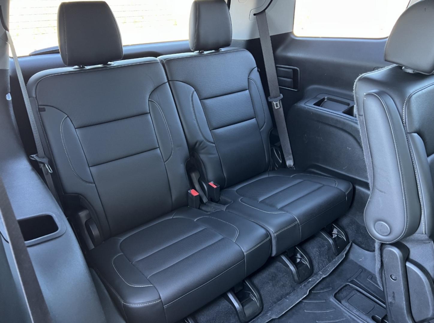 2022 RED /Black GMC Acadia SLT (1GKKNML44NZ) with an 2.0L 4 Cyl. TURBO engine, Automatic transmission, located at 2990 Old Orchard Rd., Jackson, MO, 63755, 37.354214, -89.612106 - 2022 GMC Acadia SLT 124xxx miles Front Wheel Drive 2.0L 4 Cyl. Automatic Leather 3rd Row Navigation Backup Camera Power/Heated Seats Heated Rear Seats Heated Steering Wheel Bluetooth Remote Start Cruise Power Windows/Locks/Mirrors We have financing available and we accept trades! Fil - Photo#21