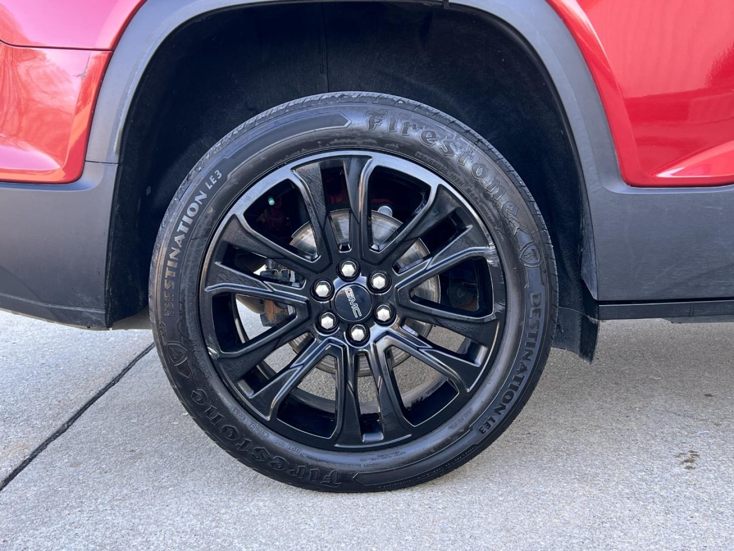 2022 RED /Black GMC Acadia SLT (1GKKNML44NZ) with an 2.0L 4 Cyl. TURBO engine, Automatic transmission, located at 2990 Old Orchard Rd., Jackson, MO, 63755, 37.354214, -89.612106 - 2022 GMC Acadia SLT 124xxx miles Front Wheel Drive 2.0L 4 Cyl. Automatic Leather 3rd Row Navigation Backup Camera Power/Heated Seats Heated Rear Seats Heated Steering Wheel Bluetooth Remote Start Cruise Power Windows/Locks/Mirrors We have financing available and we accept trades! Fil - Photo#43