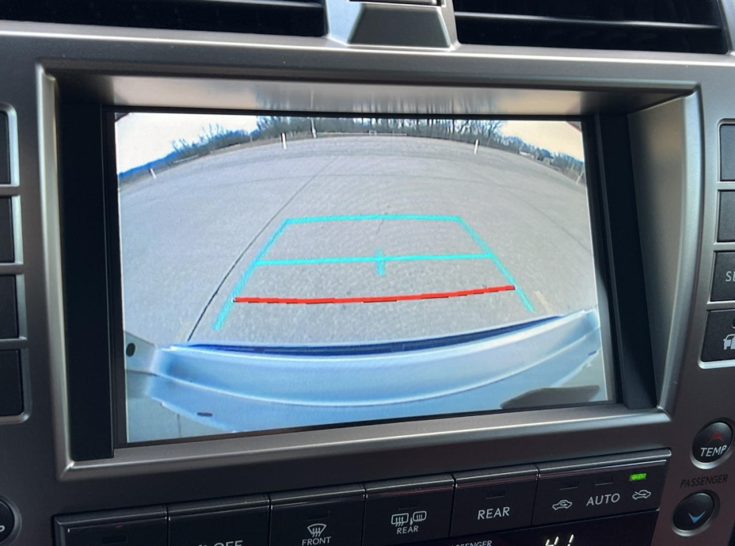 2020 GRAY /MAROON Lexus GX 460 Base (JTJAM7BX2L5) with an 4.6L V8 engine, Automatic transmission, located at 2990 Old Orchard Rd., Jackson, MO, 63755, 37.354214, -89.612106 - 2020 Lexus GX 460 59xxx miles All Wheel Drive 4.6L V8 Automatic Leather 3rd Row Navigation Backup Camera Power/Heated/Cooled Seats Heated Rear Seats Sunroof Bluetooth Cruise Power Windows/Locks/Mirrors We have financing available and we accept trades! Fill out a credit application on - Photo#4