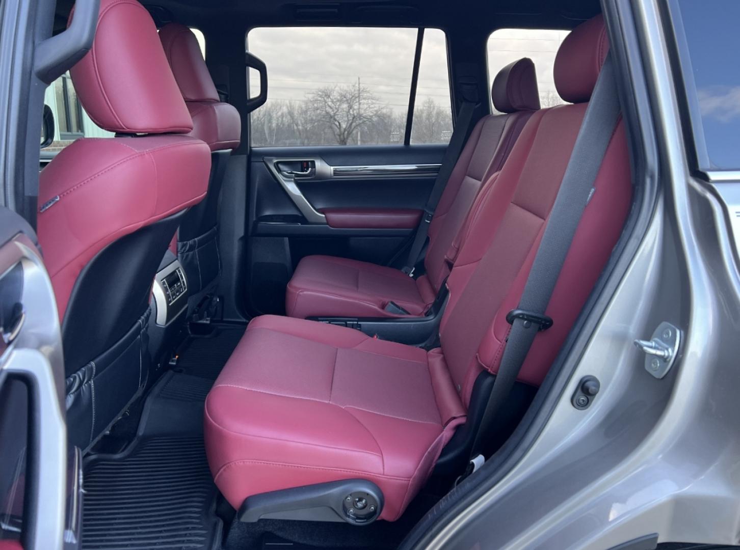 2020 GRAY /MAROON Lexus GX 460 Base (JTJAM7BX2L5) with an 4.6L V8 engine, Automatic transmission, located at 2990 Old Orchard Rd., Jackson, MO, 63755, 37.354214, -89.612106 - 2020 Lexus GX 460 59xxx miles All Wheel Drive 4.6L V8 Automatic Leather 3rd Row Navigation Backup Camera Power/Heated/Cooled Seats Heated Rear Seats Sunroof Bluetooth Cruise Power Windows/Locks/Mirrors We have financing available and we accept trades! Fill out a credit application on - Photo#20