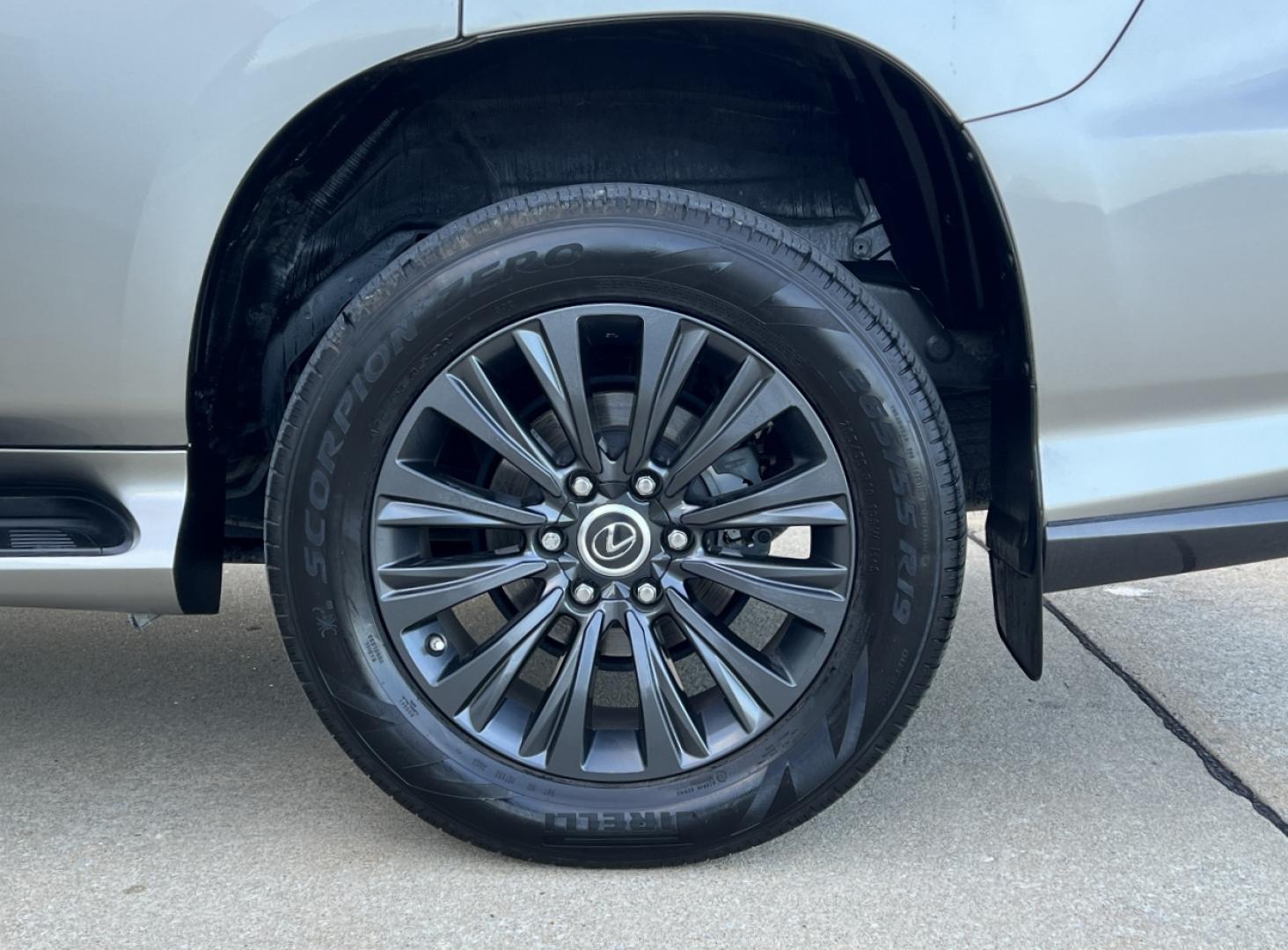 2020 GRAY /MAROON Lexus GX 460 Base (JTJAM7BX2L5) with an 4.6L V8 engine, Automatic transmission, located at 2990 Old Orchard Rd., Jackson, MO, 63755, 37.354214, -89.612106 - 2020 Lexus GX 460 59xxx miles All Wheel Drive 4.6L V8 Automatic Leather 3rd Row Navigation Backup Camera Power/Heated/Cooled Seats Heated Rear Seats Sunroof Bluetooth Cruise Power Windows/Locks/Mirrors We have financing available and we accept trades! Fill out a credit application on - Photo#44