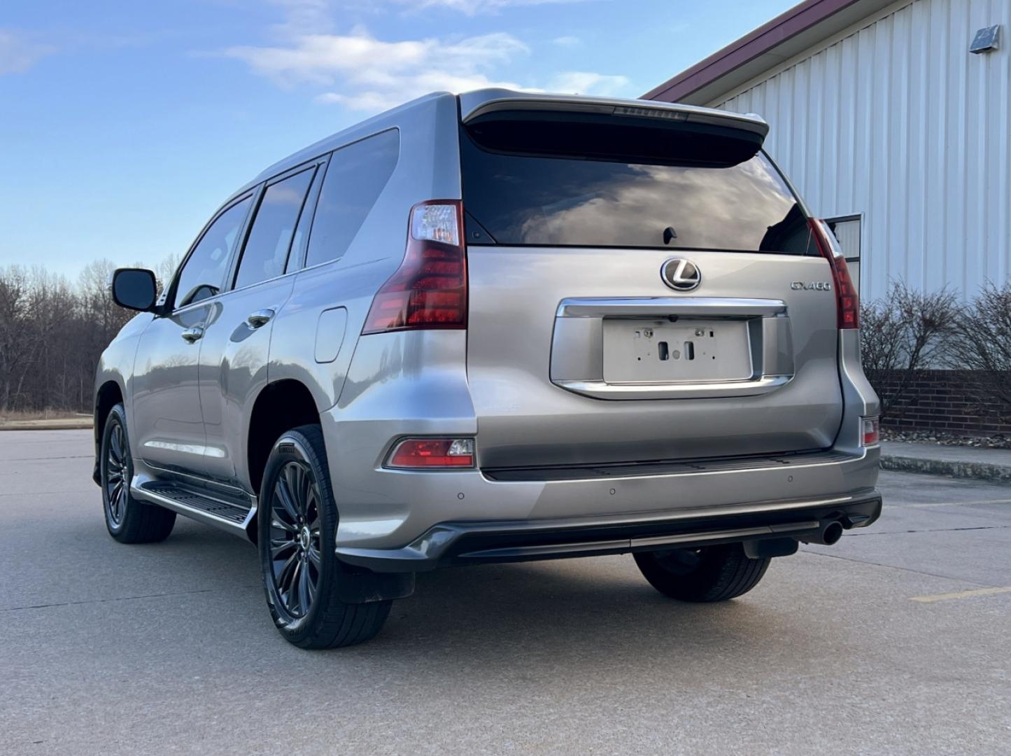 2020 GRAY /MAROON Lexus GX 460 Base (JTJAM7BX2L5) with an 4.6L V8 engine, Automatic transmission, located at 2990 Old Orchard Rd., Jackson, MO, 63755, 37.354214, -89.612106 - 2020 Lexus GX 460 59xxx miles All Wheel Drive 4.6L V8 Automatic Leather 3rd Row Navigation Backup Camera Power/Heated/Cooled Seats Heated Rear Seats Sunroof Bluetooth Cruise Power Windows/Locks/Mirrors We have financing available and we accept trades! Fill out a credit application on - Photo#13