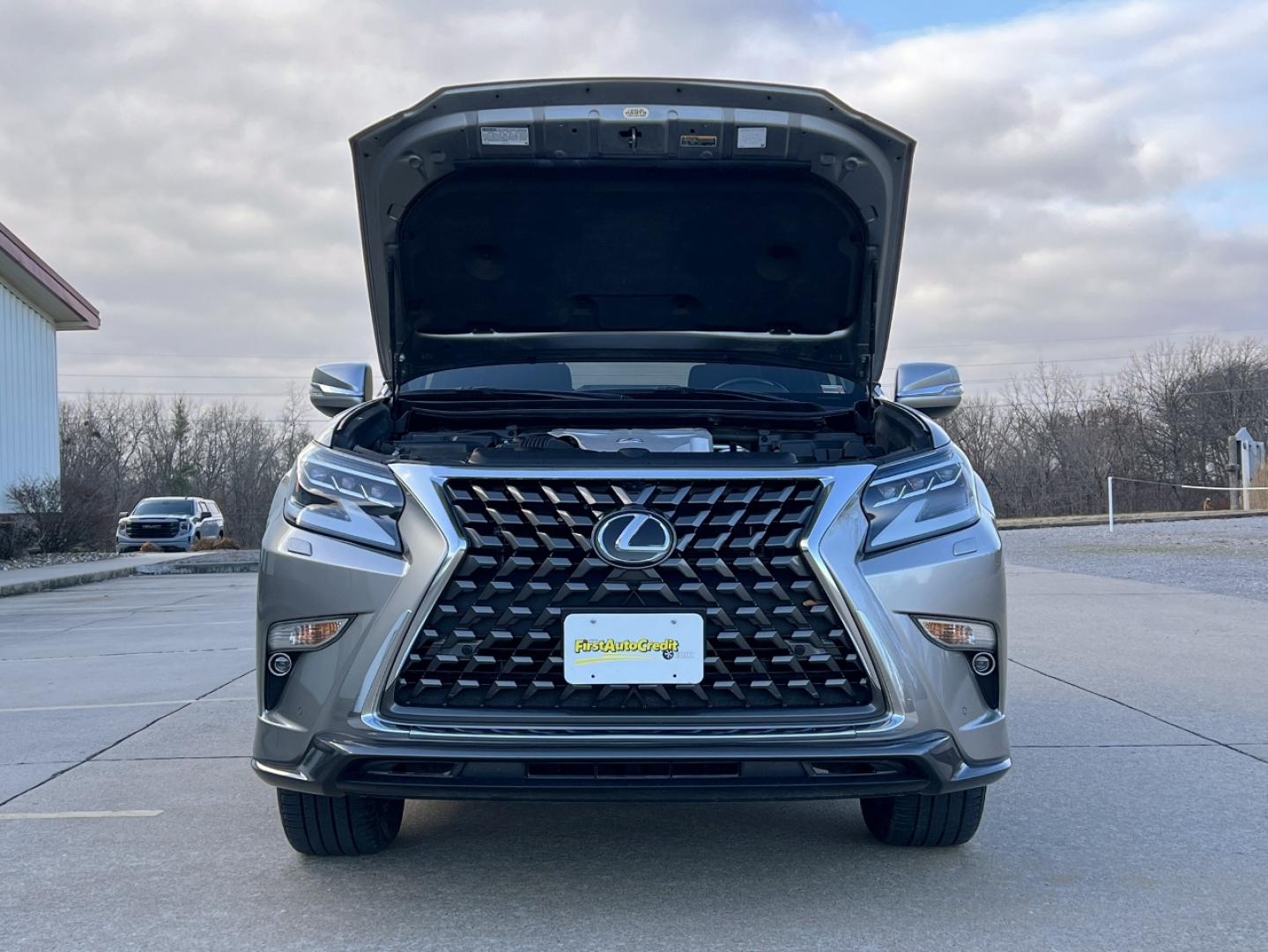 2020 GRAY /MAROON Lexus GX 460 Base (JTJAM7BX2L5) with an 4.6L V8 engine, Automatic transmission, located at 2990 Old Orchard Rd., Jackson, MO, 63755, 37.354214, -89.612106 - 2020 Lexus GX 460 59xxx miles All Wheel Drive 4.6L V8 Automatic Leather 3rd Row Navigation Backup Camera Power/Heated/Cooled Seats Heated Rear Seats Sunroof Bluetooth Cruise Power Windows/Locks/Mirrors We have financing available and we accept trades! Fill out a credit application on - Photo#40