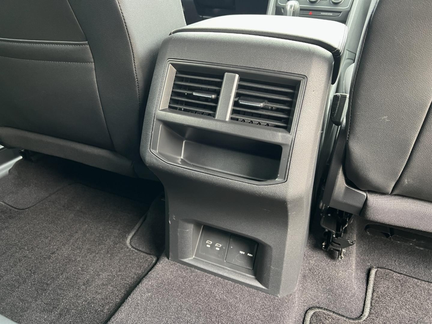 2021 RED /BLACK Volkswagen Atlas Cross Sport V6 SE w/Technology (1V2WE2CA0MC) with an 3.6L V6 engine, Automatic transmission, located at 2990 Old Orchard Rd., Jackson, MO, 63755, 37.354214, -89.612106 - 2021 Volkswagen Atlass Cross Sport SE 1-Owner 45xxx miles Front Wheel Drive 3.6L V6 Automatic Leather Backup Camera Power Driver Seat Heated Seats Bluetooth Cruise Power Windows/Locks/Mirrors We have financing available and we accept trades! Fill out a credit application on our website - Photo#32