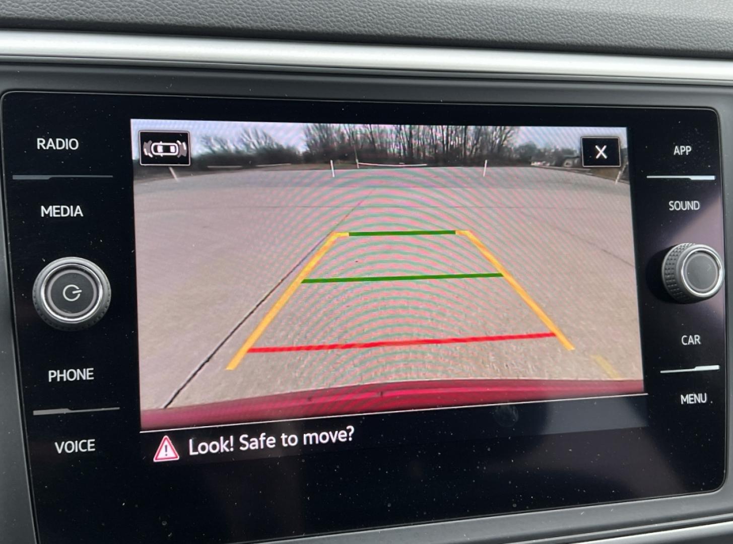 2021 RED /BLACK Volkswagen Atlas Cross Sport V6 SE w/Technology (1V2WE2CA0MC) with an 3.6L V6 engine, Automatic transmission, located at 2990 Old Orchard Rd., Jackson, MO, 63755, 37.354214, -89.612106 - 2021 Volkswagen Atlass Cross Sport SE 1-Owner 45xxx miles Front Wheel Drive 3.6L V6 Automatic Leather Backup Camera Power Driver Seat Heated Seats Bluetooth Cruise Power Windows/Locks/Mirrors We have financing available and we accept trades! Fill out a credit application on our website - Photo#2