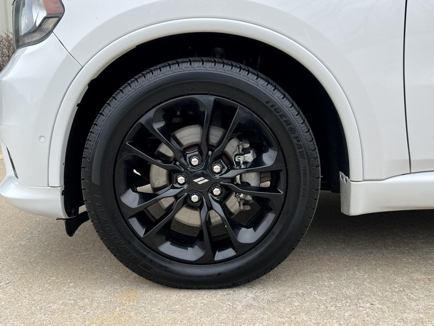 2020 WHITE /BLACK Dodge Durango R/T AWD (1C4SDJCT7LC) with an 5.7L V8 engine, Automatic transmission, located at 2990 Old Orchard Rd., Jackson, MO, 63755, 37.354214, -89.612106 - 2020 Dodge Durango R/T 109xxx miles All Wheel Drive 5.7L V8 Automatic Leather/Suede 3rd Row Navigation Backup Camera Power/Heated Seats Heated Rear Seats Heated Steering Wheel Sunroof Bluetooth Remote Start Cruise Power Windows/Locks/Mirrors We have financing available and we accept - Photo#43