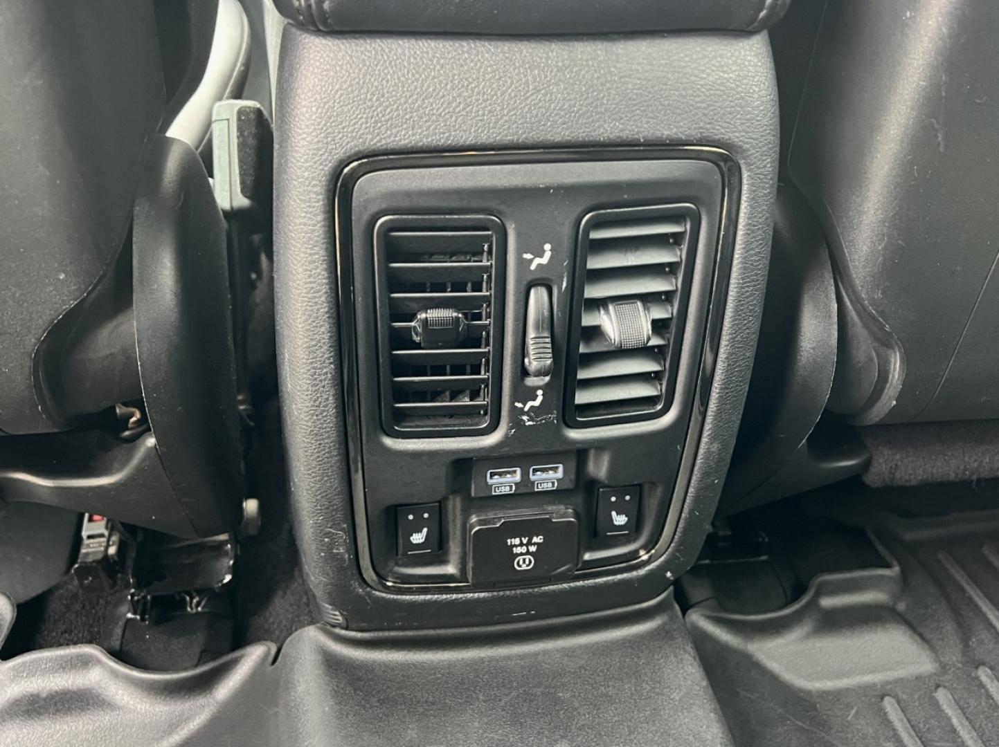 2020 WHITE /BLACK Dodge Durango R/T AWD (1C4SDJCT7LC) with an 5.7L V8 engine, Automatic transmission, located at 2990 Old Orchard Rd., Jackson, MO, 63755, 37.354214, -89.612106 - 2020 Dodge Durango R/T 109xxx miles All Wheel Drive 5.7L V8 Automatic Leather/Suede 3rd Row Navigation Backup Camera Power/Heated Seats Heated Rear Seats Heated Steering Wheel Sunroof Bluetooth Remote Start Cruise Power Windows/Locks/Mirrors We have financing available and we accept - Photo#8