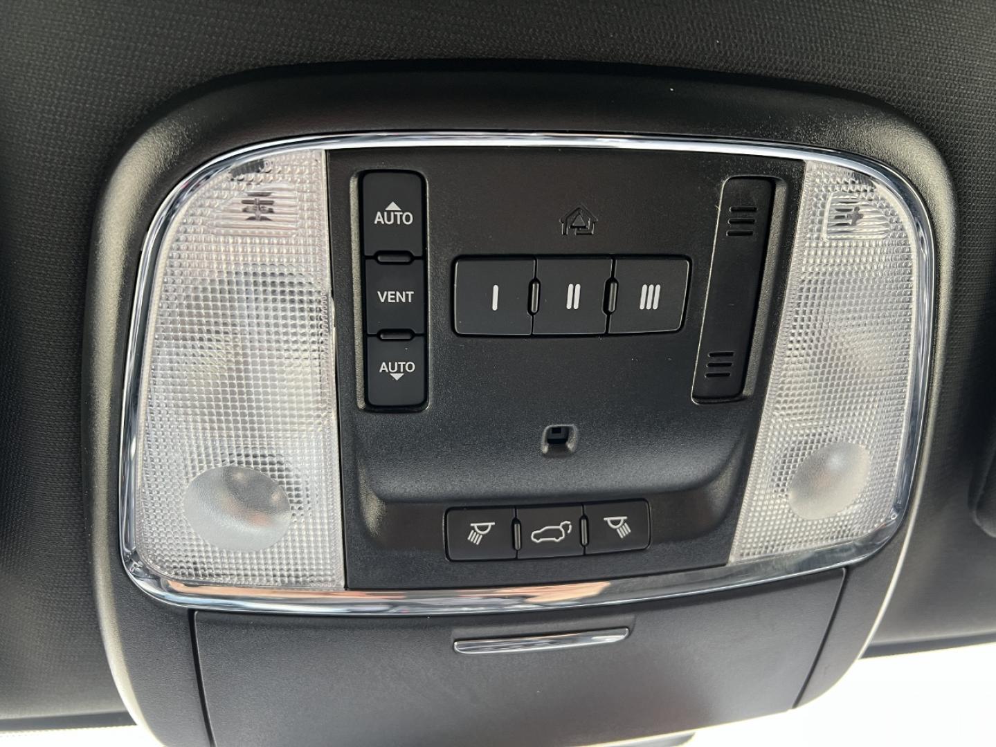 2020 WHITE /BLACK Dodge Durango R/T AWD (1C4SDJCT7LC) with an 5.7L V8 engine, Automatic transmission, located at 2990 Old Orchard Rd., Jackson, MO, 63755, 37.354214, -89.612106 - 2020 Dodge Durango R/T 109xxx miles All Wheel Drive 5.7L V8 Automatic Leather/Suede 3rd Row Navigation Backup Camera Power/Heated Seats Heated Rear Seats Heated Steering Wheel Sunroof Bluetooth Remote Start Cruise Power Windows/Locks/Mirrors We have financing available and we accept - Photo#36