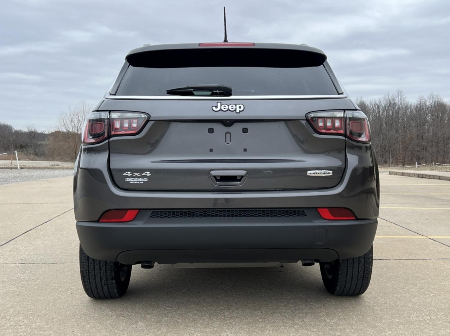 2023 GRAY /BLACK Jeep Compass Latitude (3C4NJDBN8PT) with an 2.0L 4 Cyl. TURBO engine, Automatic transmission, located at 2990 Old Orchard Rd., Jackson, MO, 63755, 37.354214, -89.612106 - 2023 Jeep Compass Latitude 1-Owner 18xxx miles 4 Wheel Drive 2.0L 4 Cyl. Automatic Backup Camera Bluetooth Cruise Power Windows/Locks/Mirrors We have financing available and we accept trades! Fill out a credit application on our website or come by today! If you have any questions, give us - Photo#9