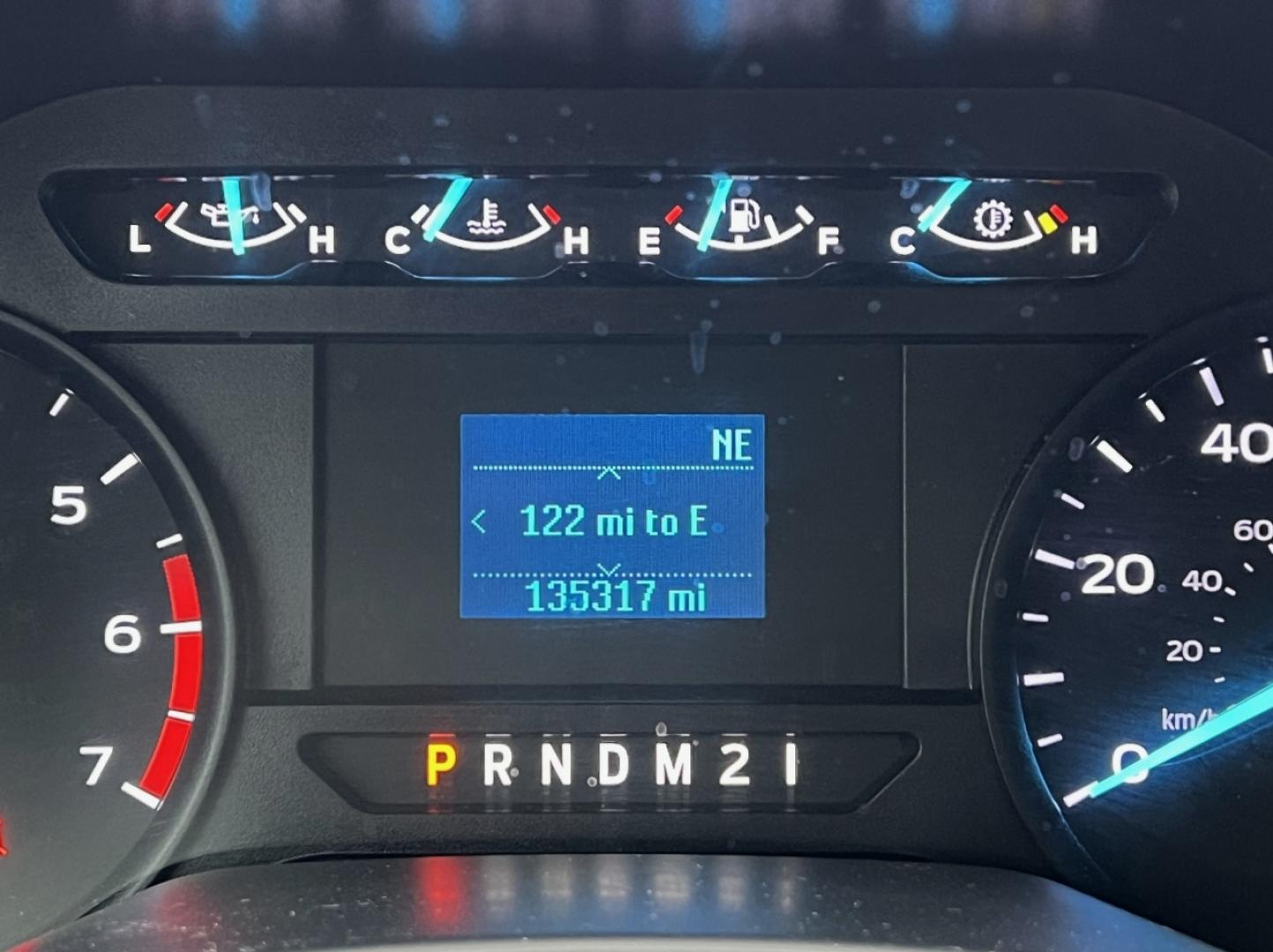 2020 WHITE /GRAY Ford F-250 SD XL Crew Cab 4WD (1FT7W2B60LE) with an 6.2L V8 engine, Automatic transmission, located at 2990 Old Orchard Rd., Jackson, MO, 63755, 37.354214, -89.612106 - 2020 Ford F-250 XL 1-Owner 135xxx miles 4x4 6.2L V8 Automatic Backup Camera Cruise Power Windows/Locks/Mirrors We have financing available and we accept trades! Fill out a credit application on our website or come by today! If you have any questions, give us a call at (573) 204-7777 or vis - Photo#19