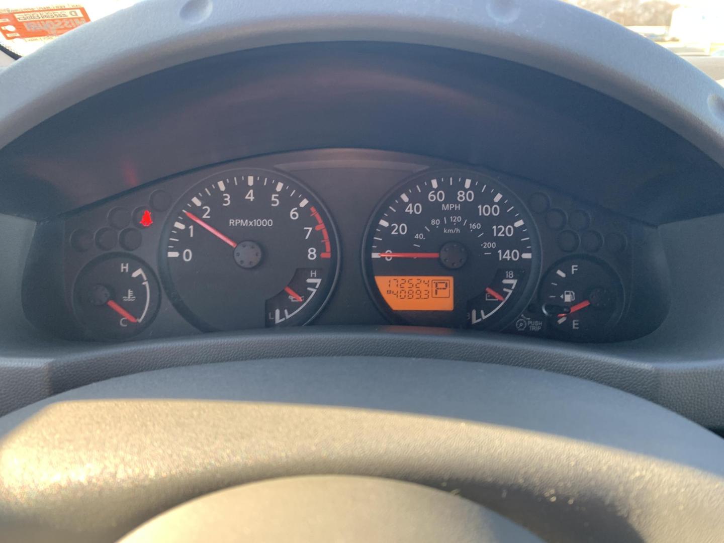 2007 RED /GRAY Nissan Frontier LE Crew Cab 2WD (1N6AD07U37C) with an 4.0L V6 DOHC 24V engine, 5-Speed Automatic Overdrive transmission, located at 506 S. Kingshighway, Cape Girardeau, MO, 63703, (573) 235-5000, 37.294991, -89.553635 - 2007 Nissan Frontier LE Air Conditioning Power Steering Tilt Whee Dual Air Bags Front and Sides Crew Cab Regular Bed All Wheel ABS We have financing available and we accept trades! Fill out a credit application on our website or come by today! If you have any questions, give us a call at - Photo#21