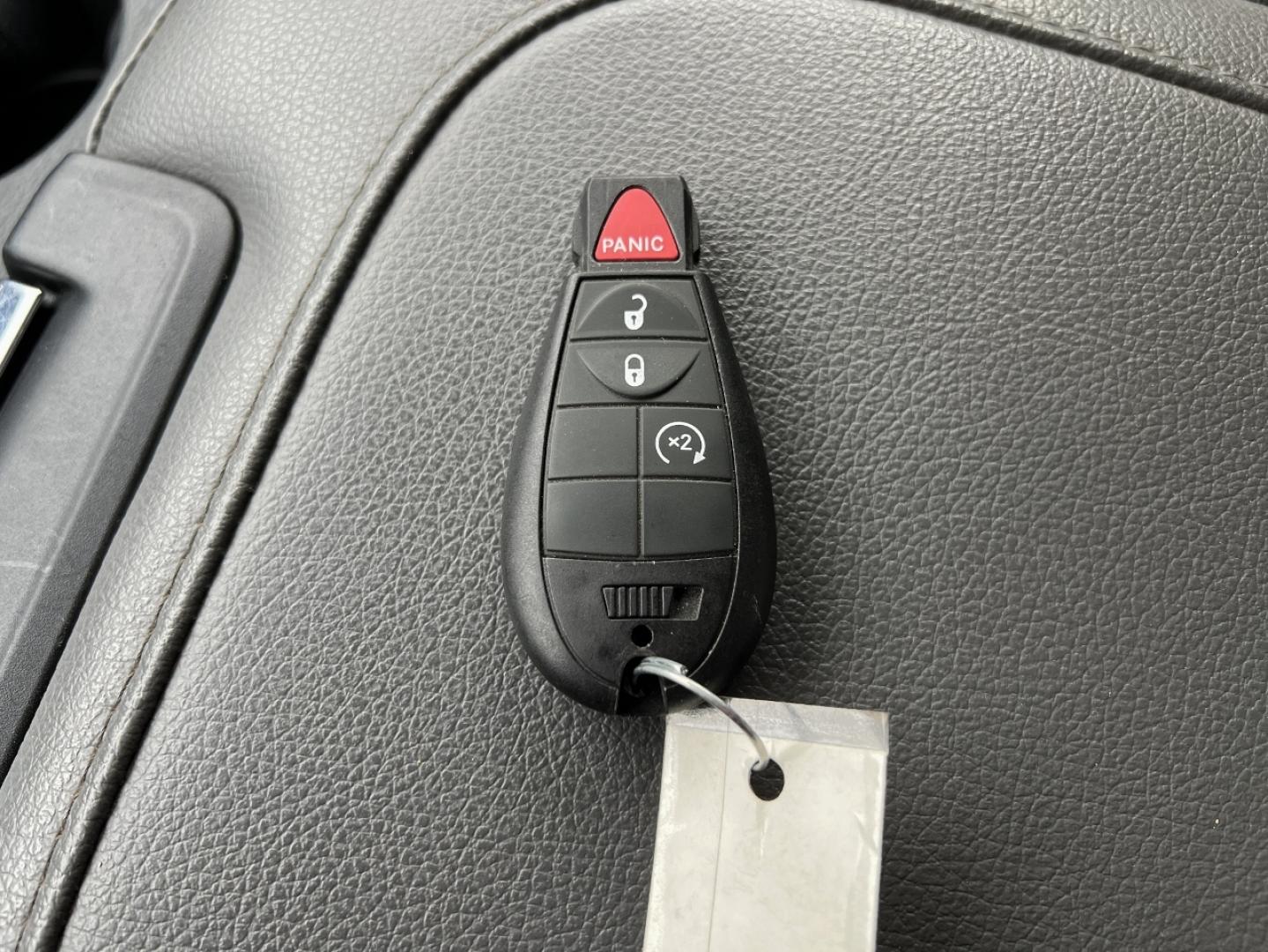 2018 BLACK /Gray RAM 2500 Tradesman Crew Cab SWB 4WD (3C6UR5CL7JG) with an 6.7L I6 TURBO DIESEL engine, 6A transmission, located at 2990 Old Orchard Rd., Jackson, MO, 63755, 37.354214, -89.612106 - 2018 Ram 2500 Tradesman 137xxx miles 4x4 6.7L I6 Turbo Diesel Automatic New Tires Backup Camera Bluetooth Remote Start Crusie Power Windows/Locks/Mirrors We have financing available and we accept trades! Fill out a credit application on our website or come by today! If you have any quest - Photo#4