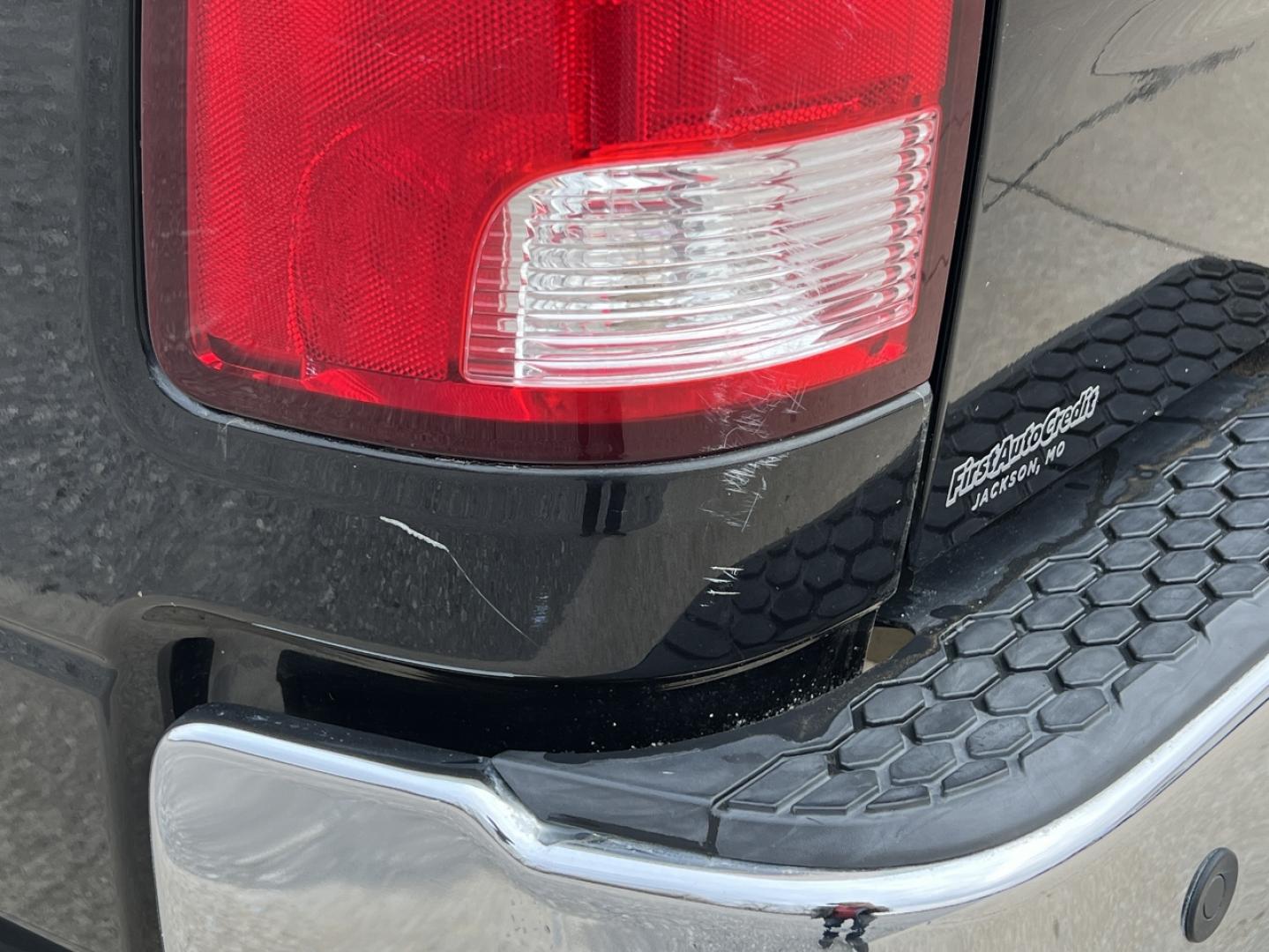 2018 BLACK /Gray RAM 2500 Tradesman Crew Cab SWB 4WD (3C6UR5CL7JG) with an 6.7L I6 TURBO DIESEL engine, 6A transmission, located at 2990 Old Orchard Rd., Jackson, MO, 63755, 37.354214, -89.612106 - 2018 Ram 2500 Tradesman 137xxx miles 4x4 6.7L I6 Turbo Diesel Automatic New Tires Backup Camera Bluetooth Remote Start Crusie Power Windows/Locks/Mirrors We have financing available and we accept trades! Fill out a credit application on our website or come by today! If you have any quest - Photo#41